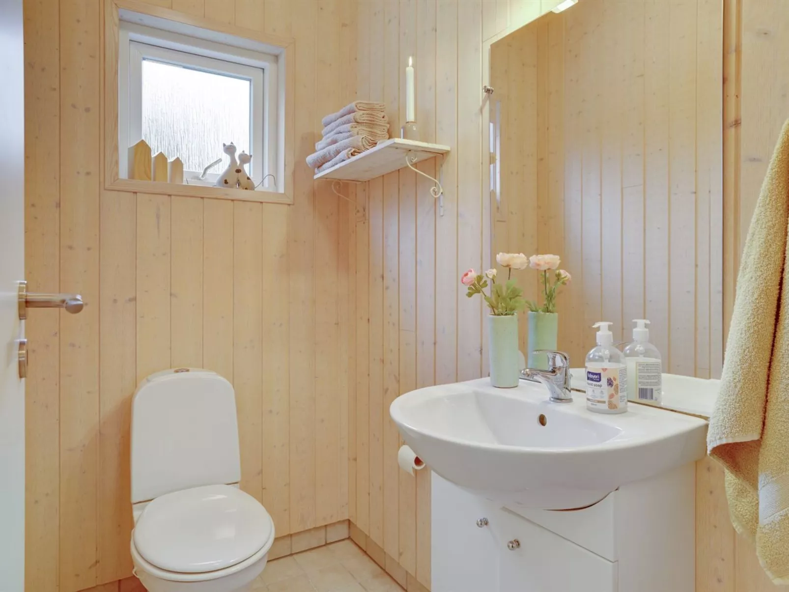 "Frida" - 700m from the sea-Binnen