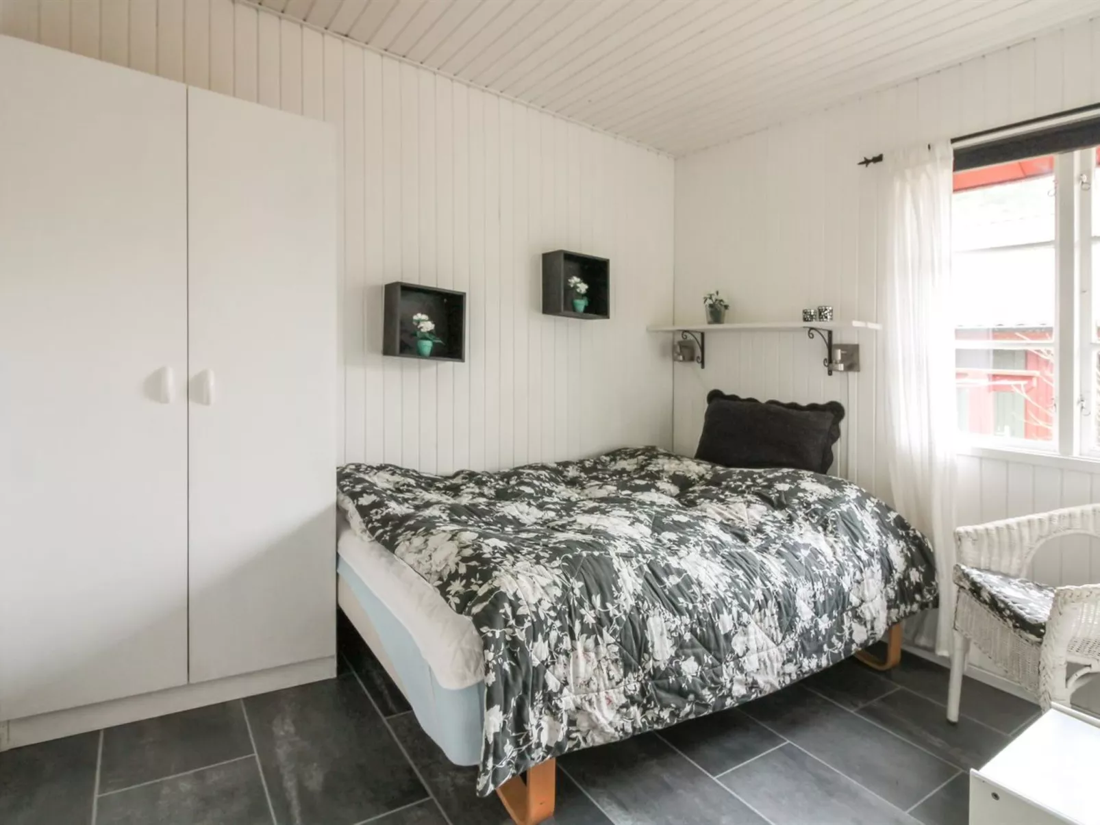 "Loke" - 300m from the sea-Binnen