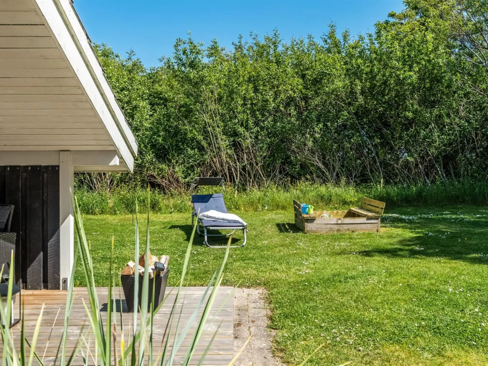 "Vilmar" - 1.2km from the sea-Buiten