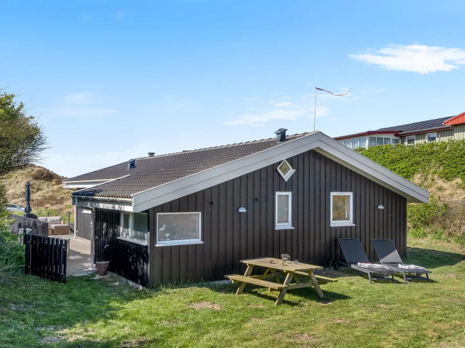 "Idalia" - 125m from the sea-Buiten