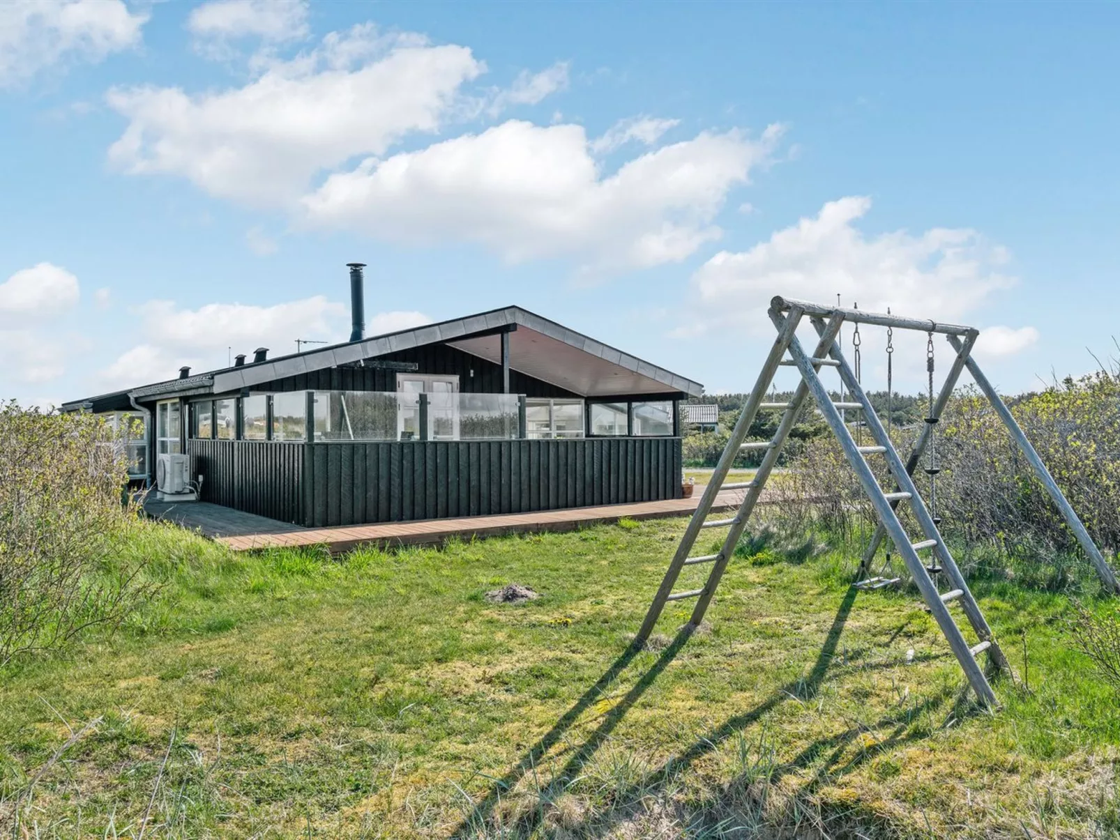 "Bertil" - 400m from the sea-Buiten