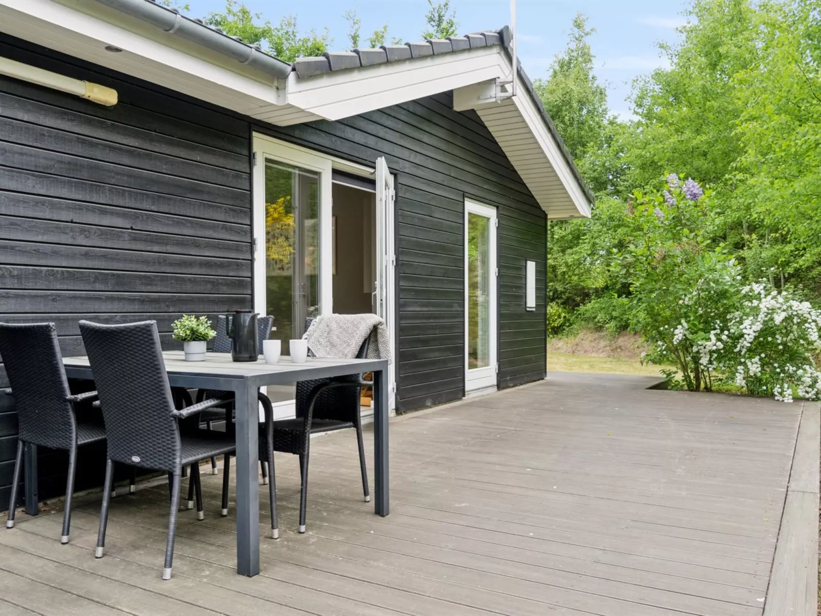 "Hunlef" - 400m from the sea-Buiten