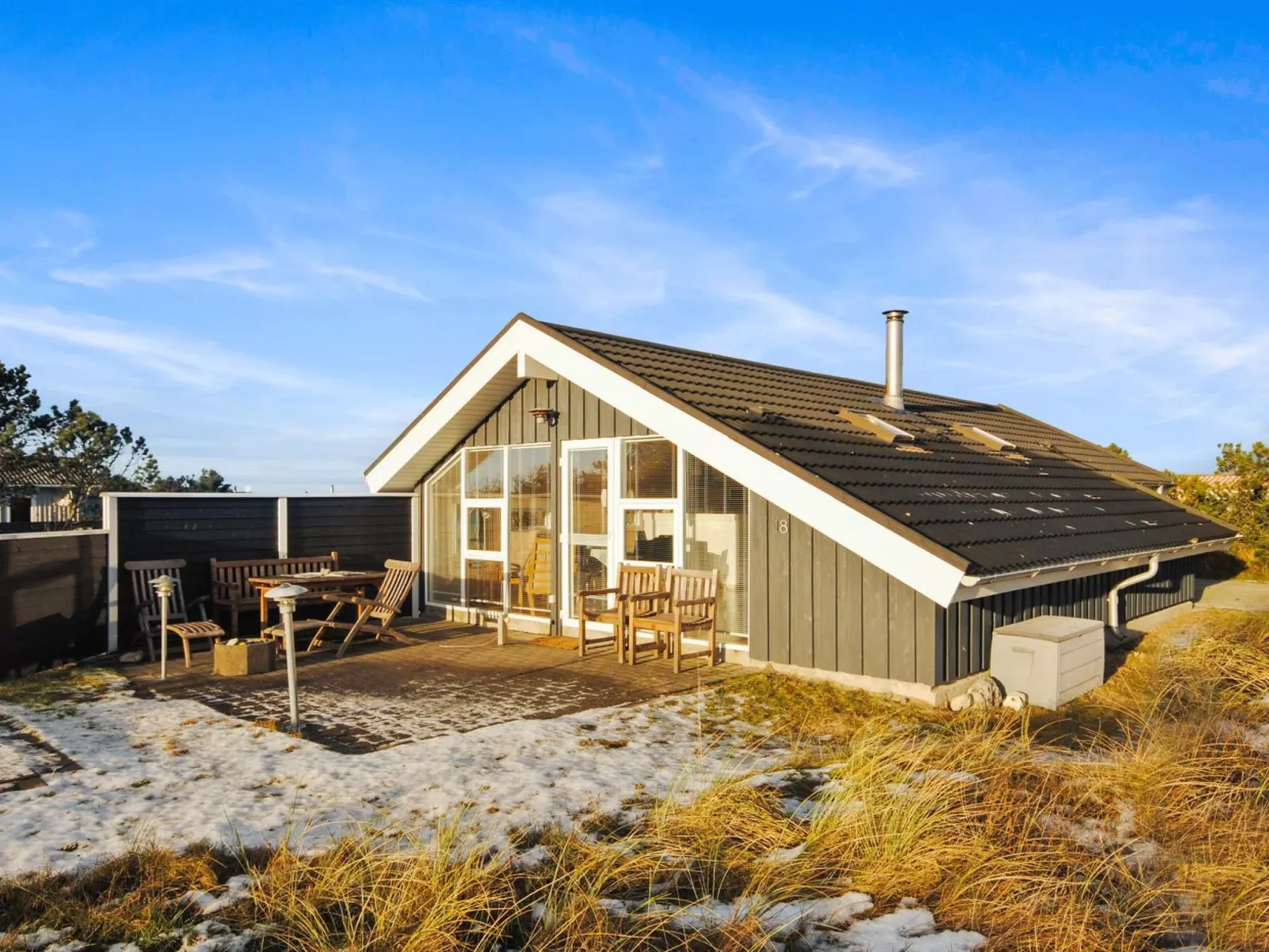 "Laurentia" - 800m from the sea-Buiten