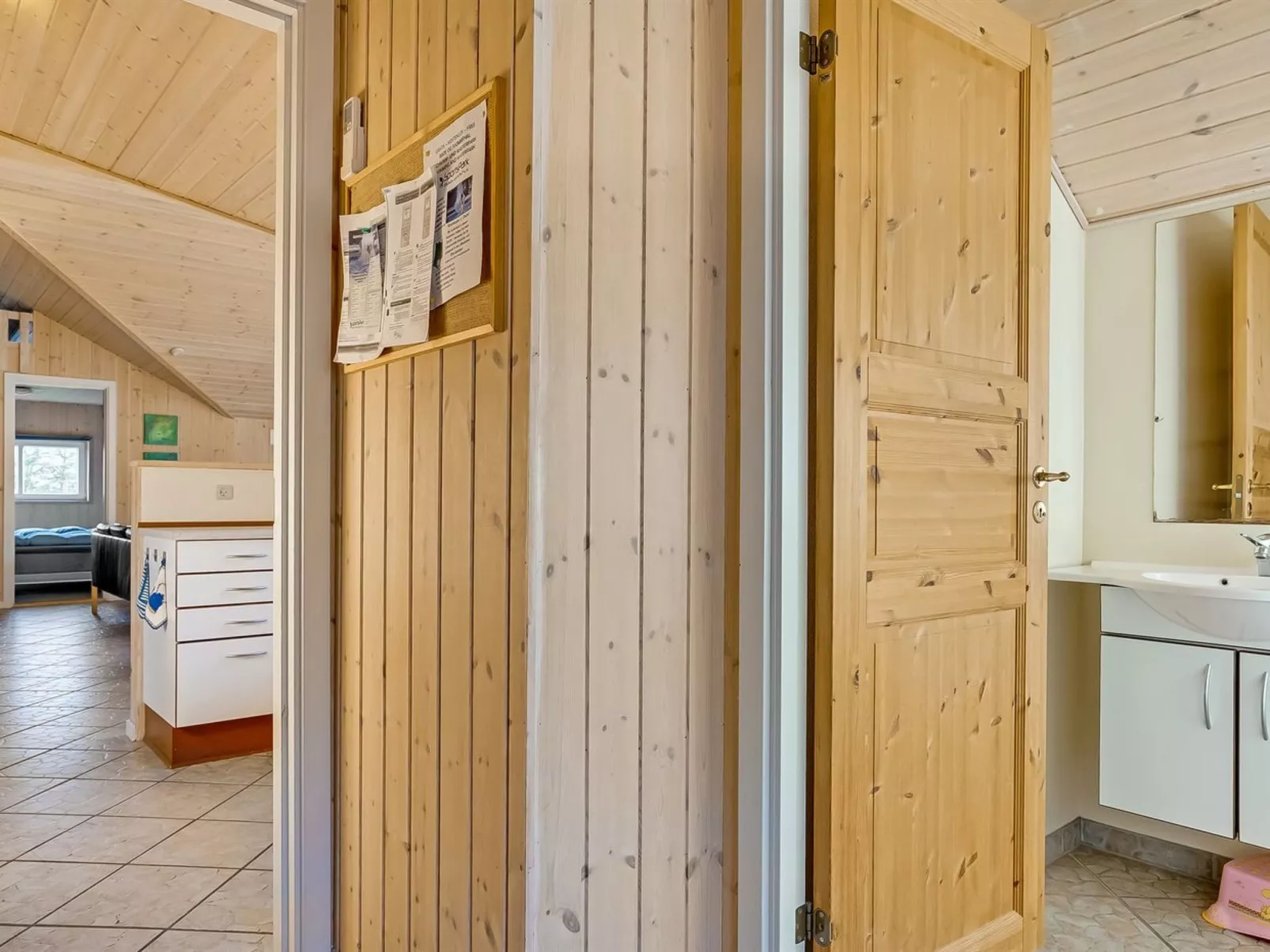 "Tyki" - 12km from the sea-Binnen