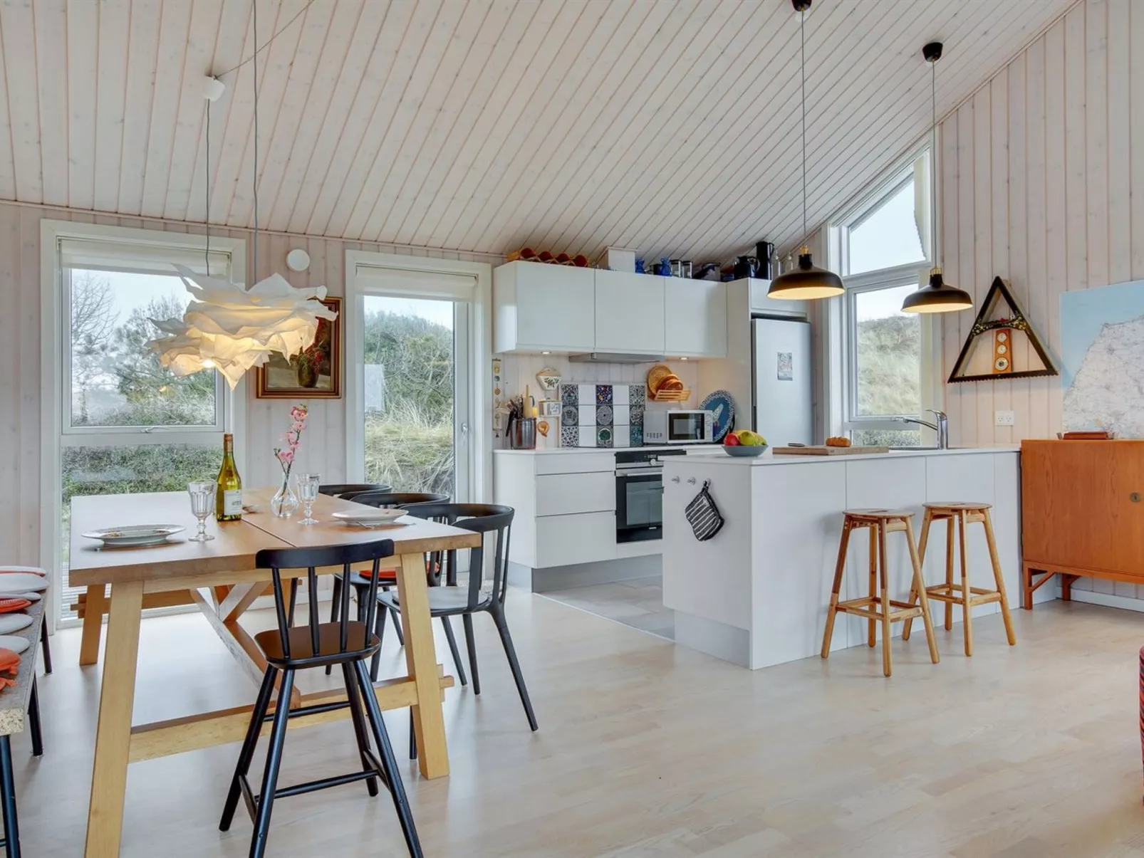 "Marthine" - 200m from the sea-Binnen