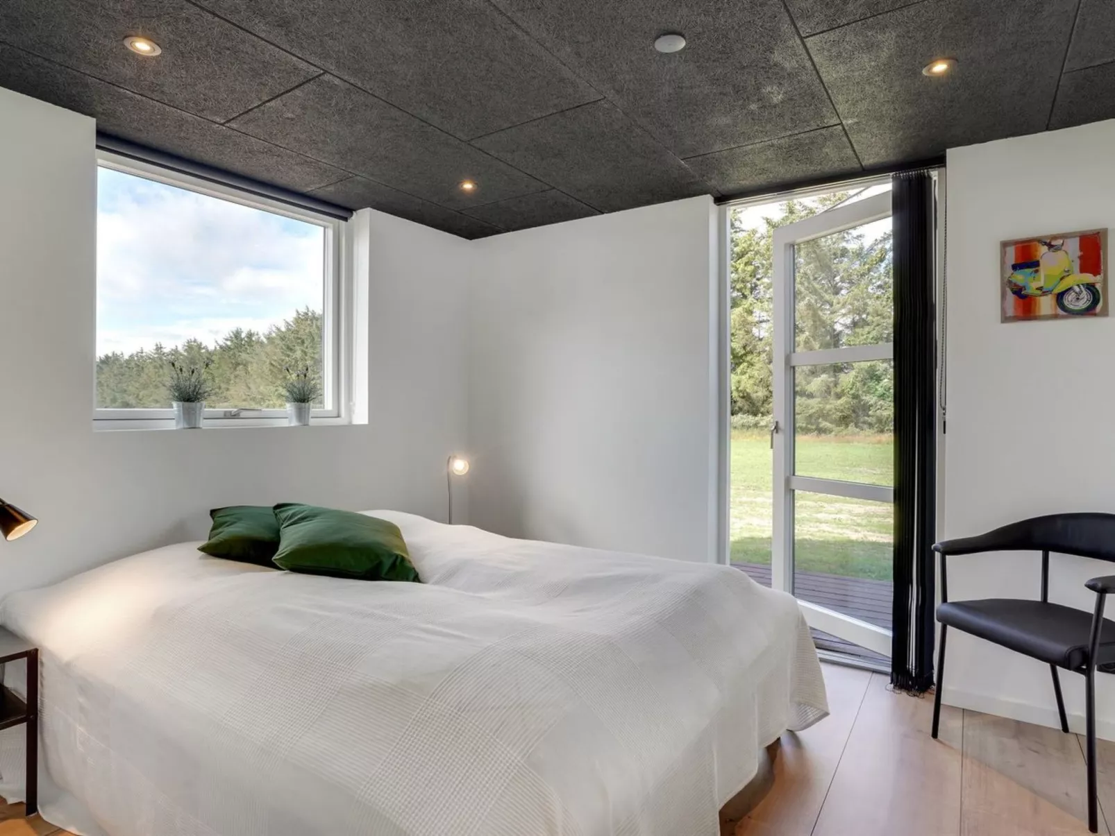 "Moreen" - 1.5km from the sea-Binnen