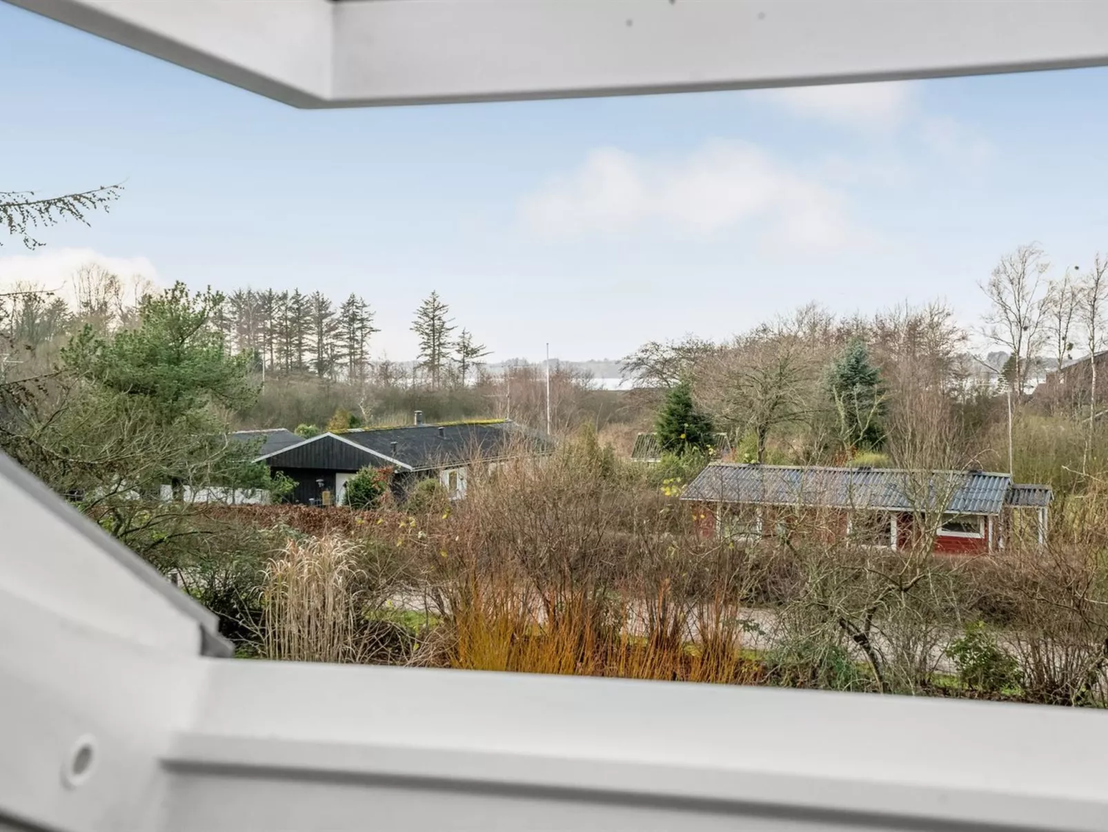 "Krister" - 250m to the fjord-Buiten