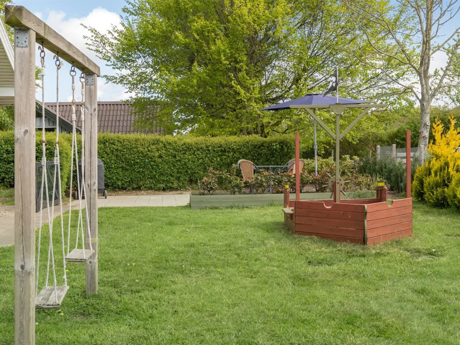 "Guldborg" - 400m to the fjord-Buiten