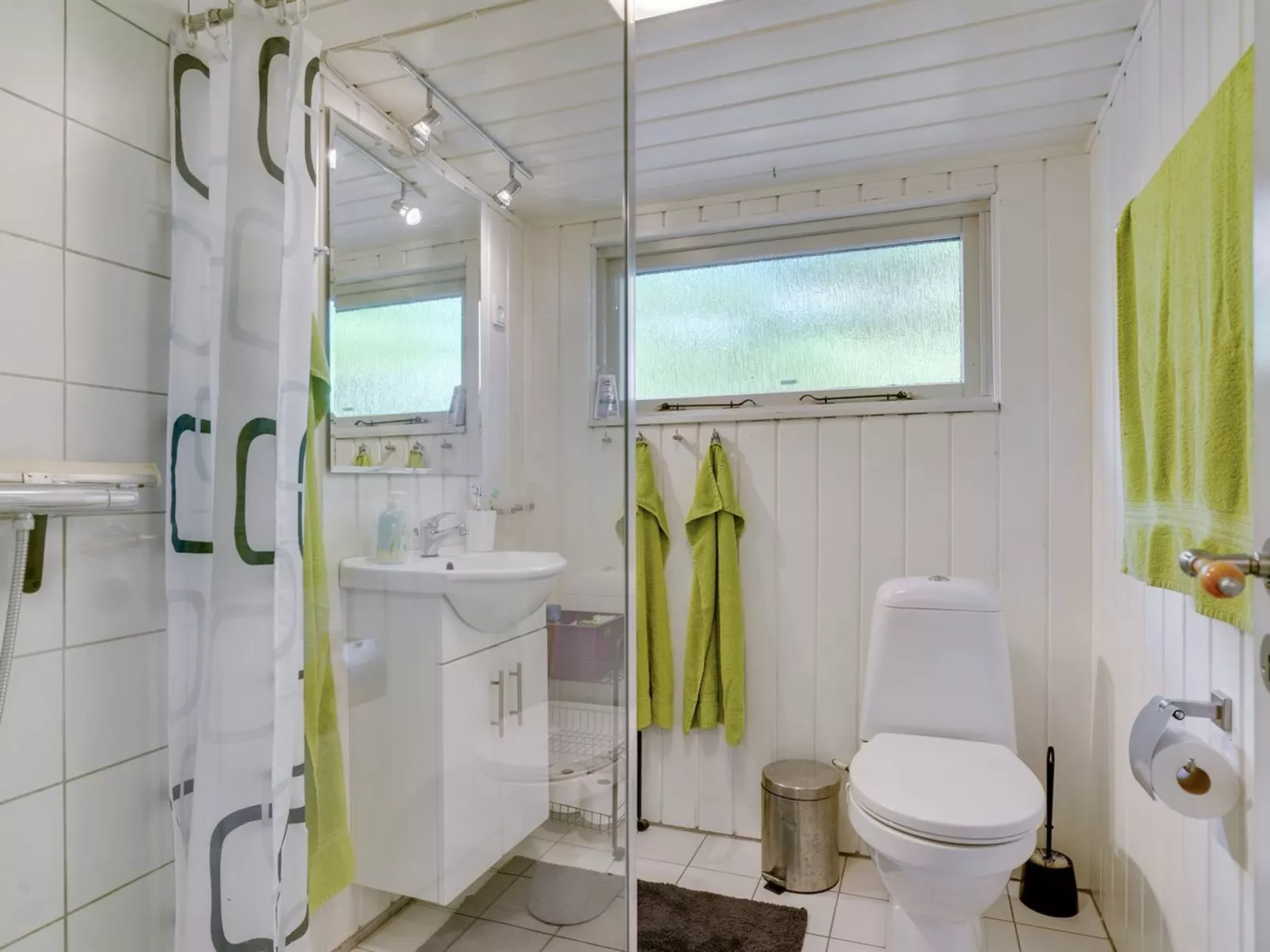 "Siljan" -  from the sea-Binnen