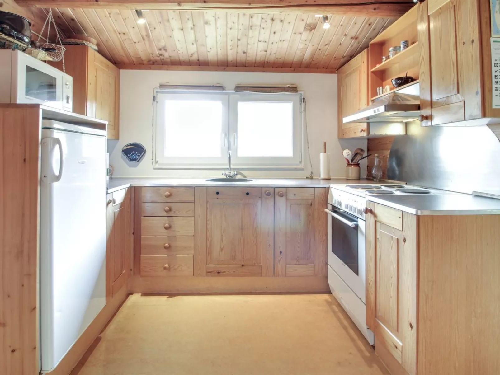 "Thorbergh" - 2km from the sea-Binnen