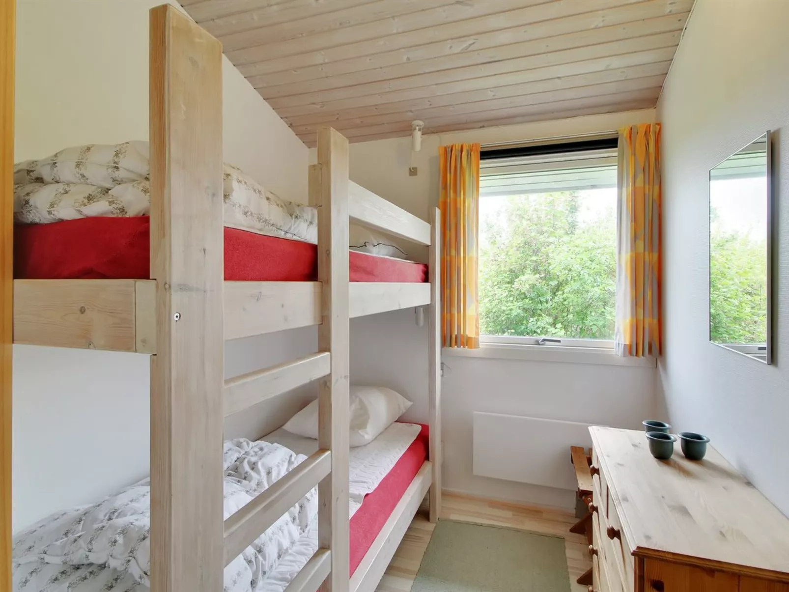 "Lissi" - 700m from the sea-Binnen