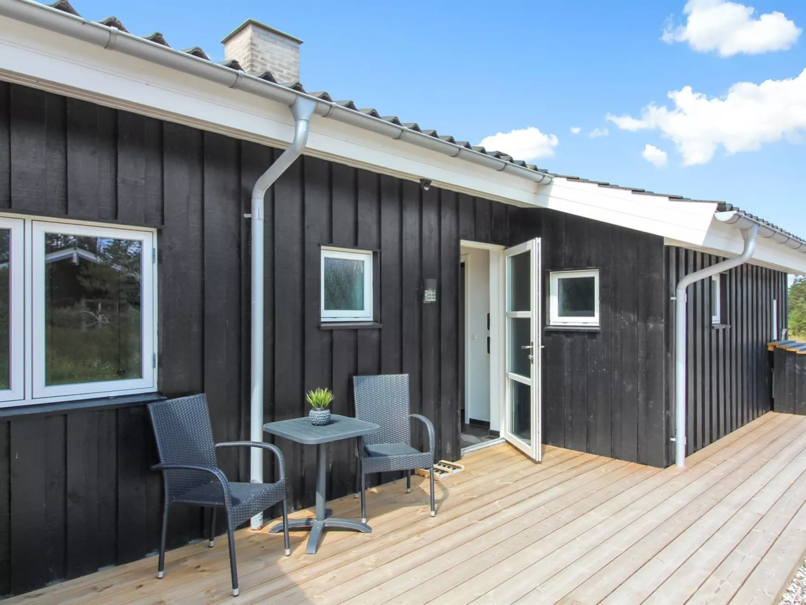 "Mayke" - 900m from the sea-Buiten