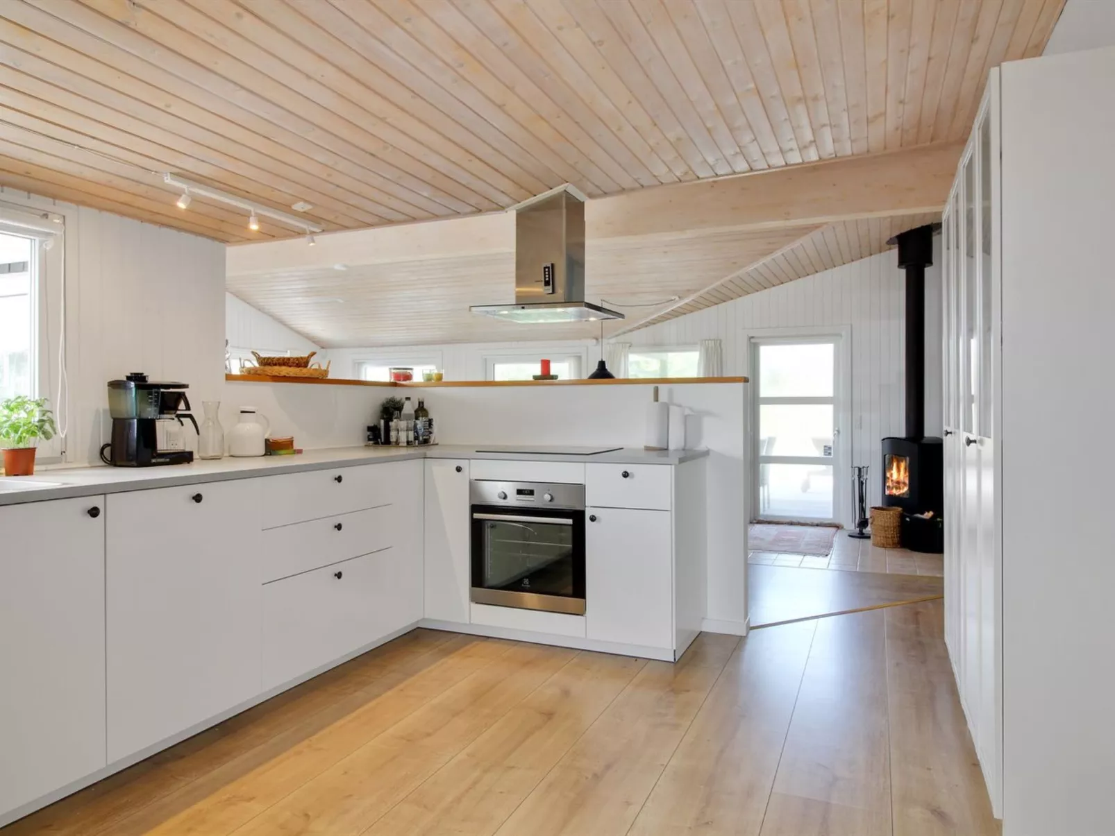 "Ingemar" - 100m from the sea-Binnen