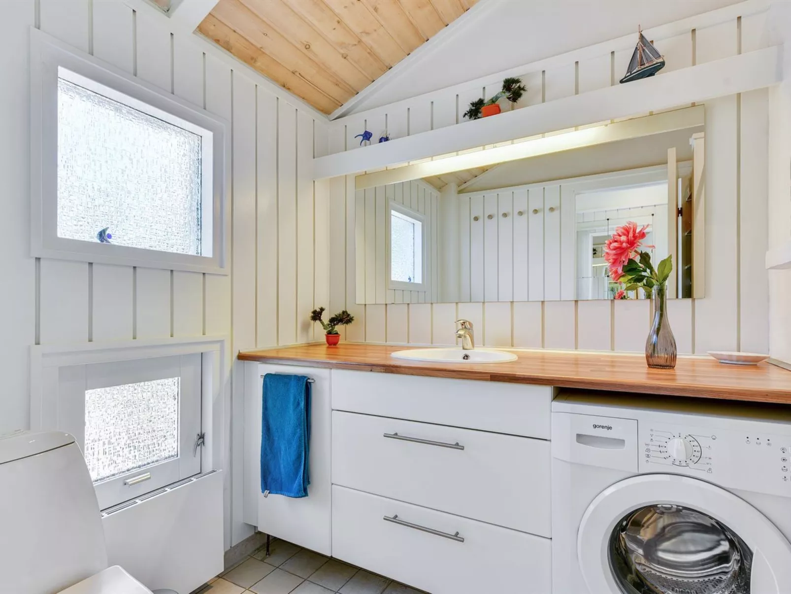 "Immi" - 1.5km from the sea-Binnen