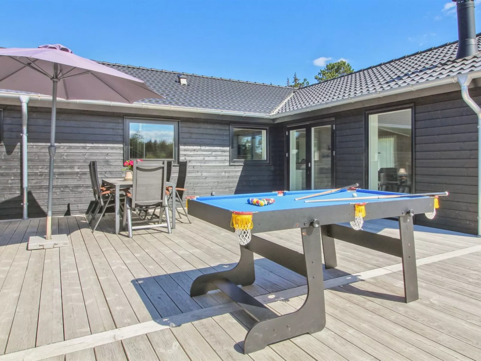 "Tahvo" - 3.3km from the sea-Buiten