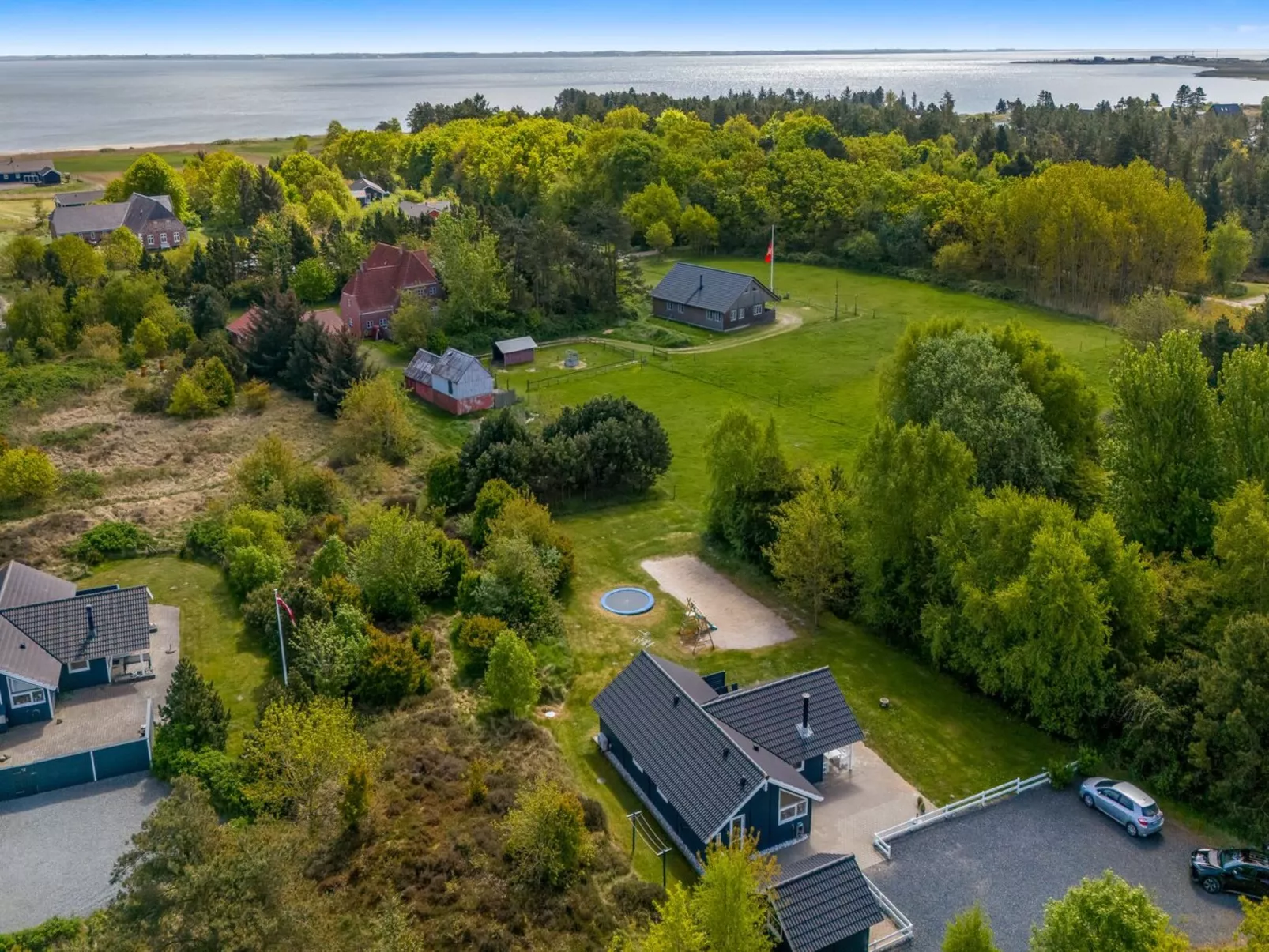 "Tovi" - 4km from the sea-Buiten