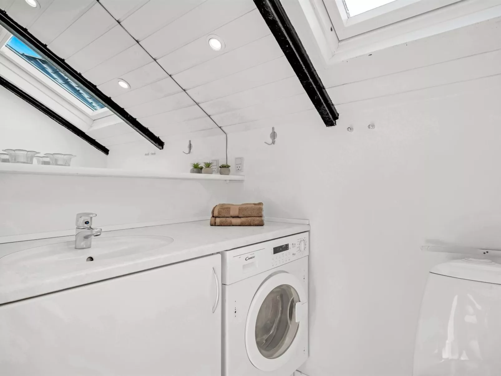 "Maxie" - 1.2km from the sea-Binnen