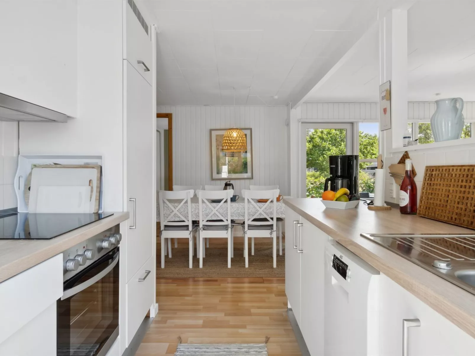 "Kajo" - 800m from the sea-Binnen