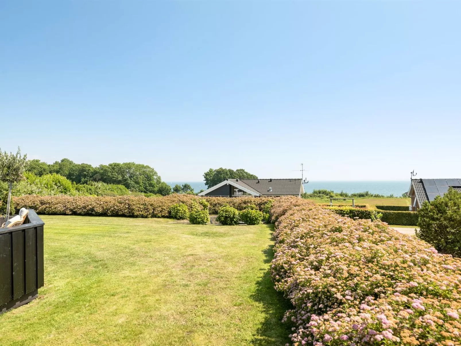 "Fridtjof" - 100m from the sea-Buiten