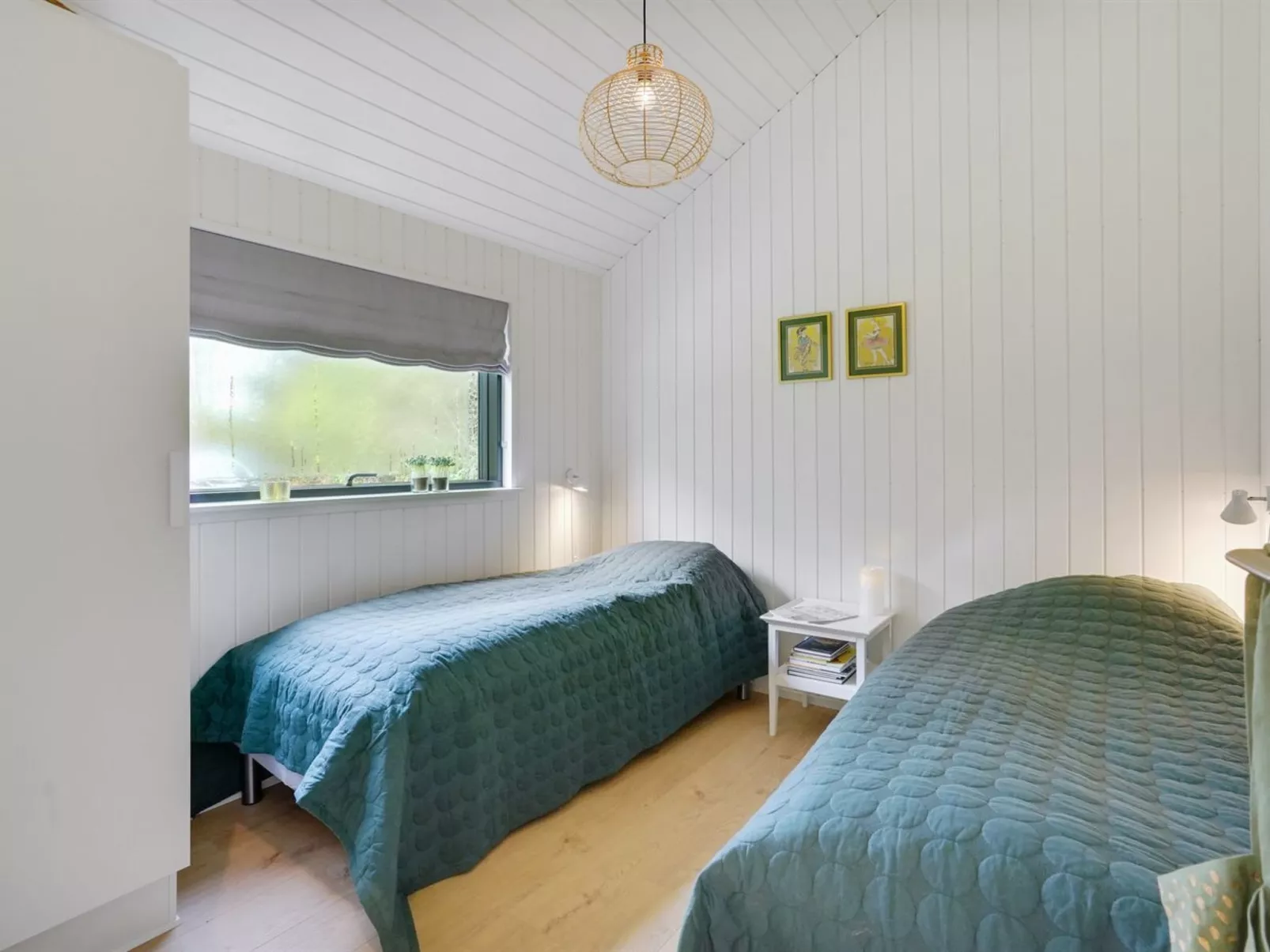 "Tilke" - 400m from the sea-Binnen