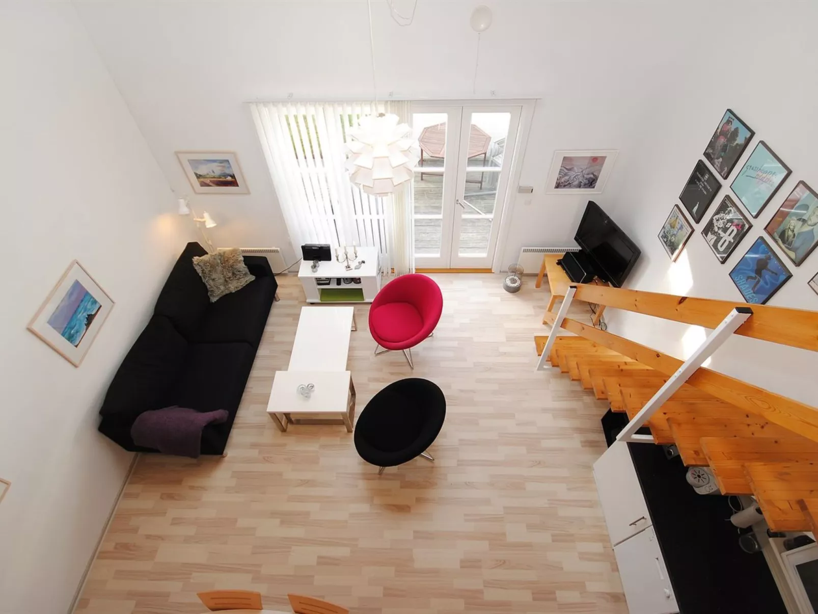 "Vasil" - 100m to the fjord-Binnen