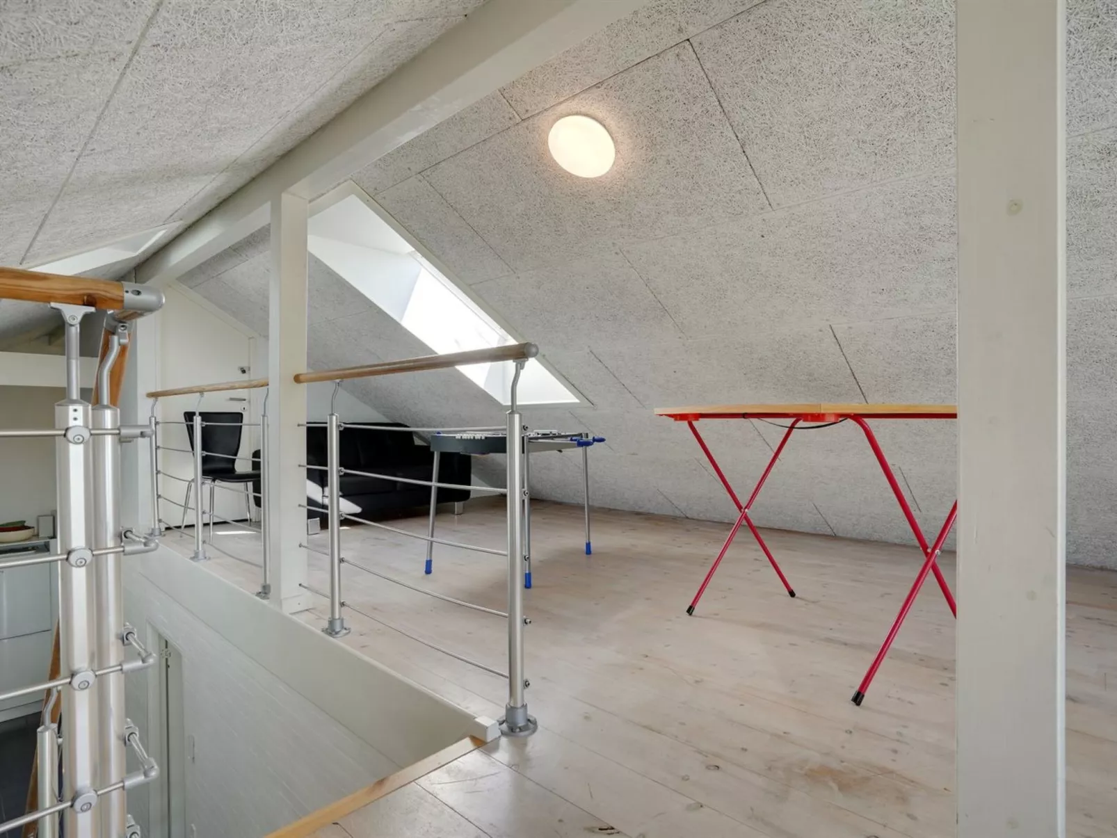 "Aimy" - 350m from the sea-Binnen