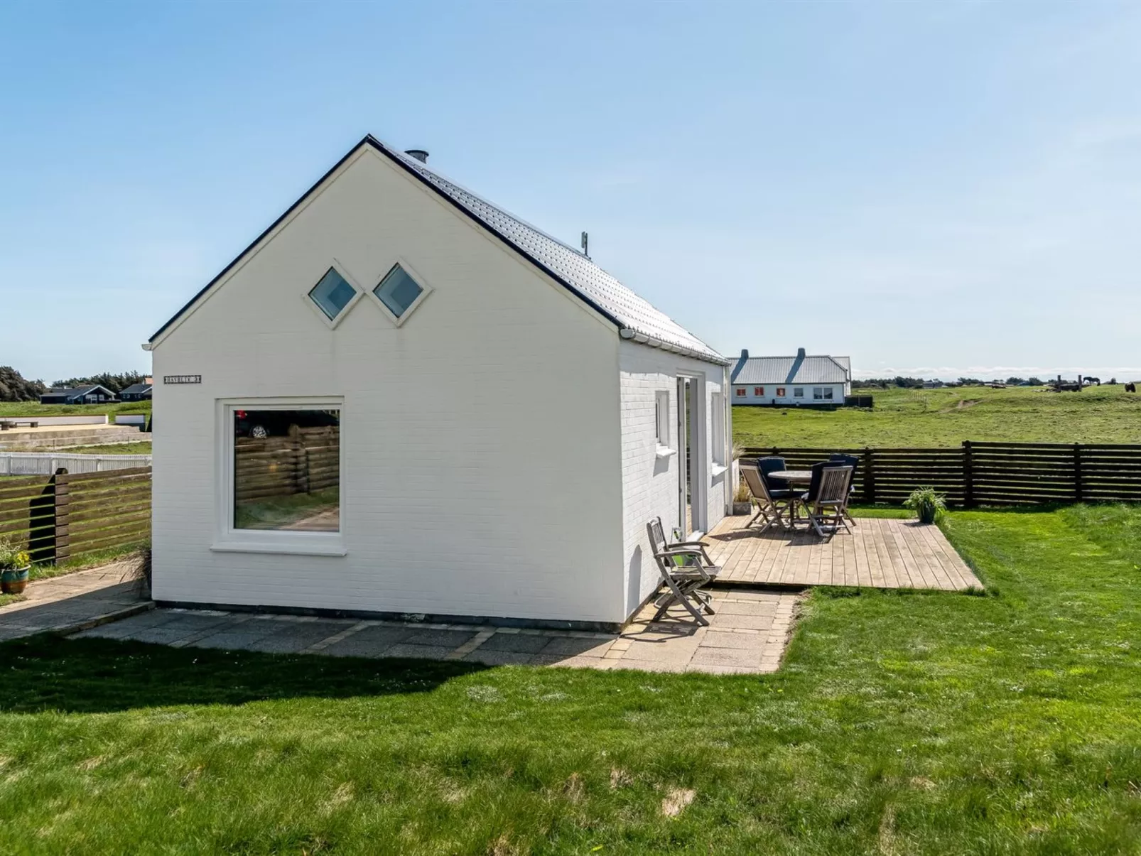 "Trifun" - 50m from the sea-Buiten