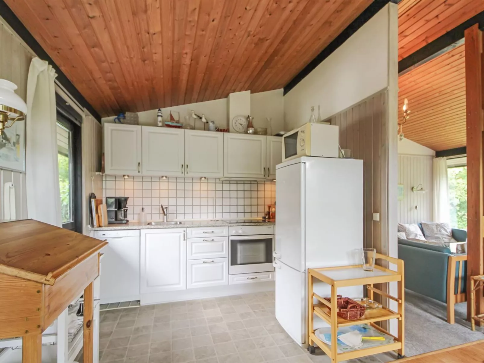 "Maya" - 900m from the sea-Binnen