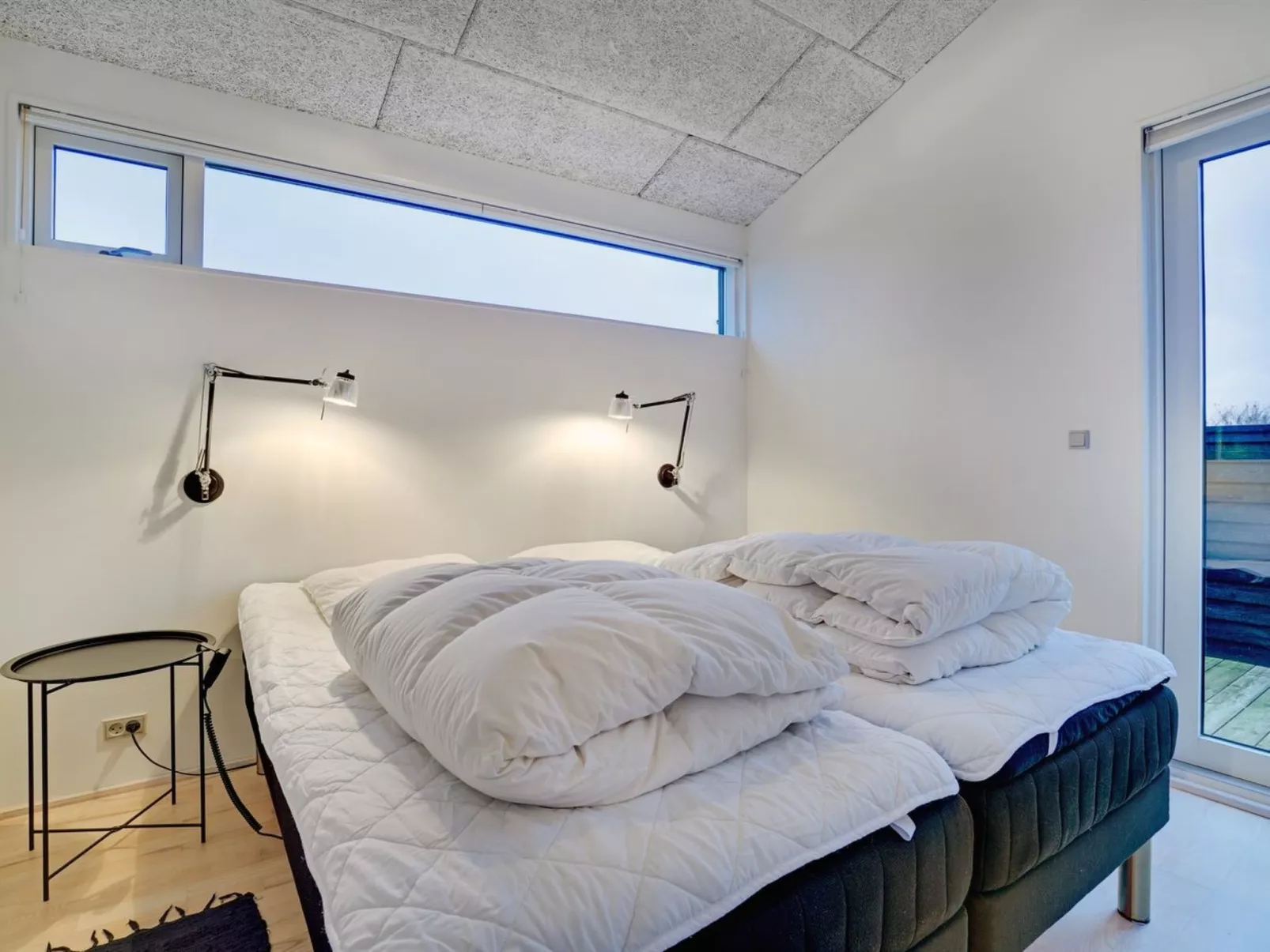 "Skade" - 75m from the sea-Binnen