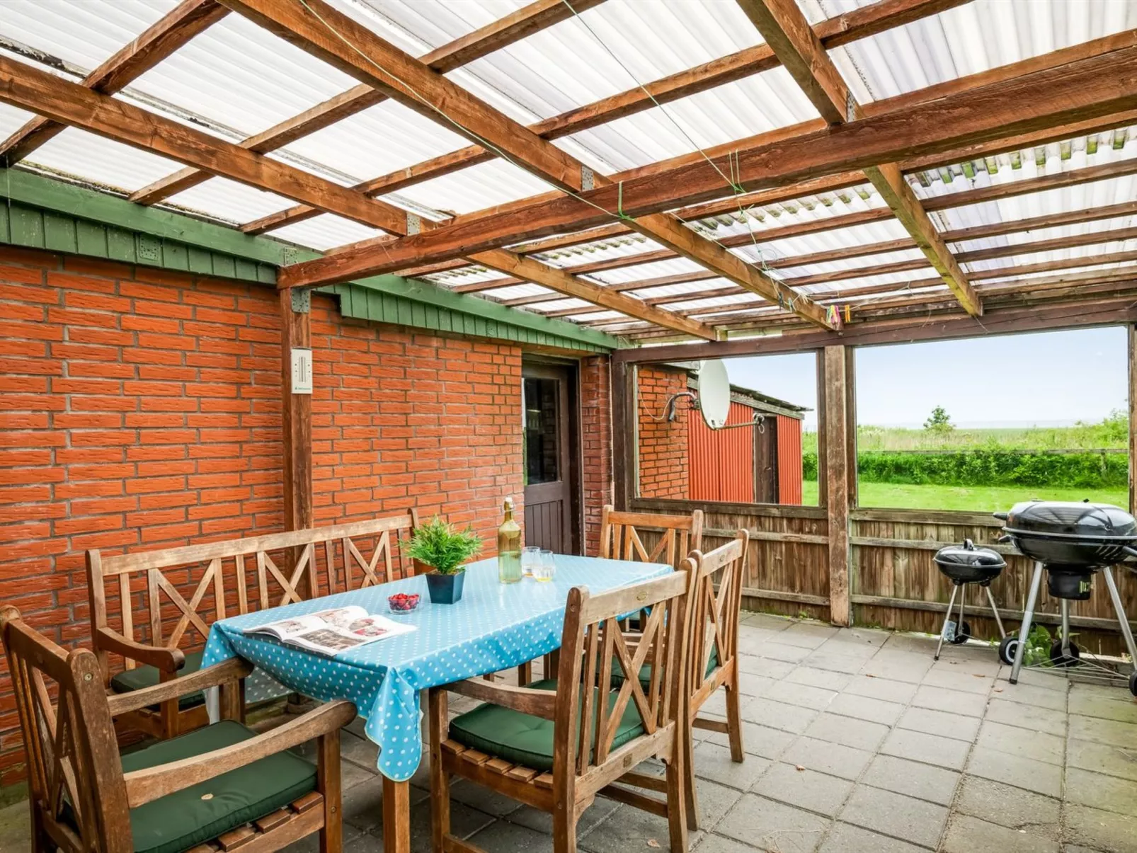 "Jalmari" - 3.5km from the sea-Buiten