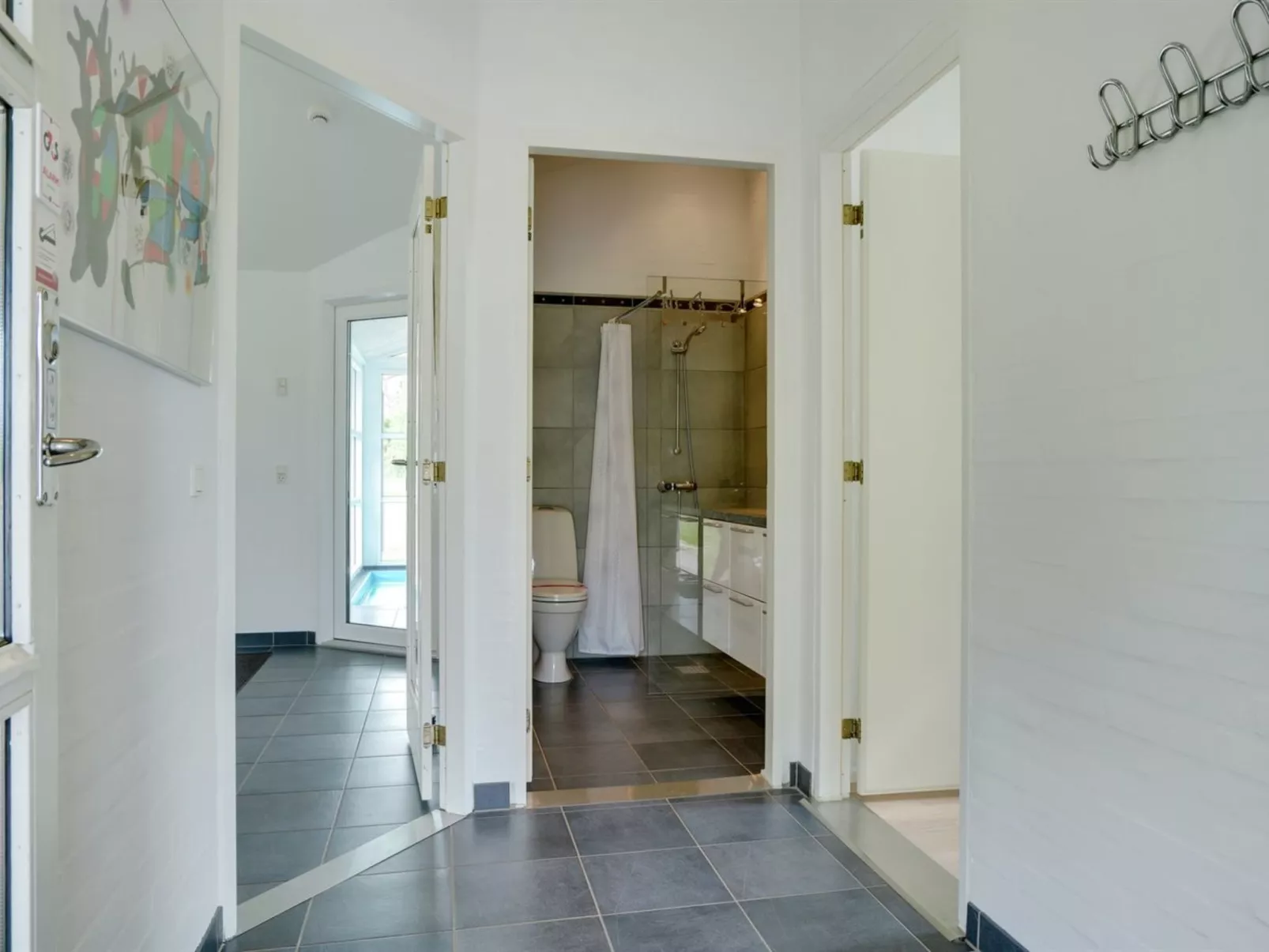 "Aiyana" - 530m from the sea-Binnen