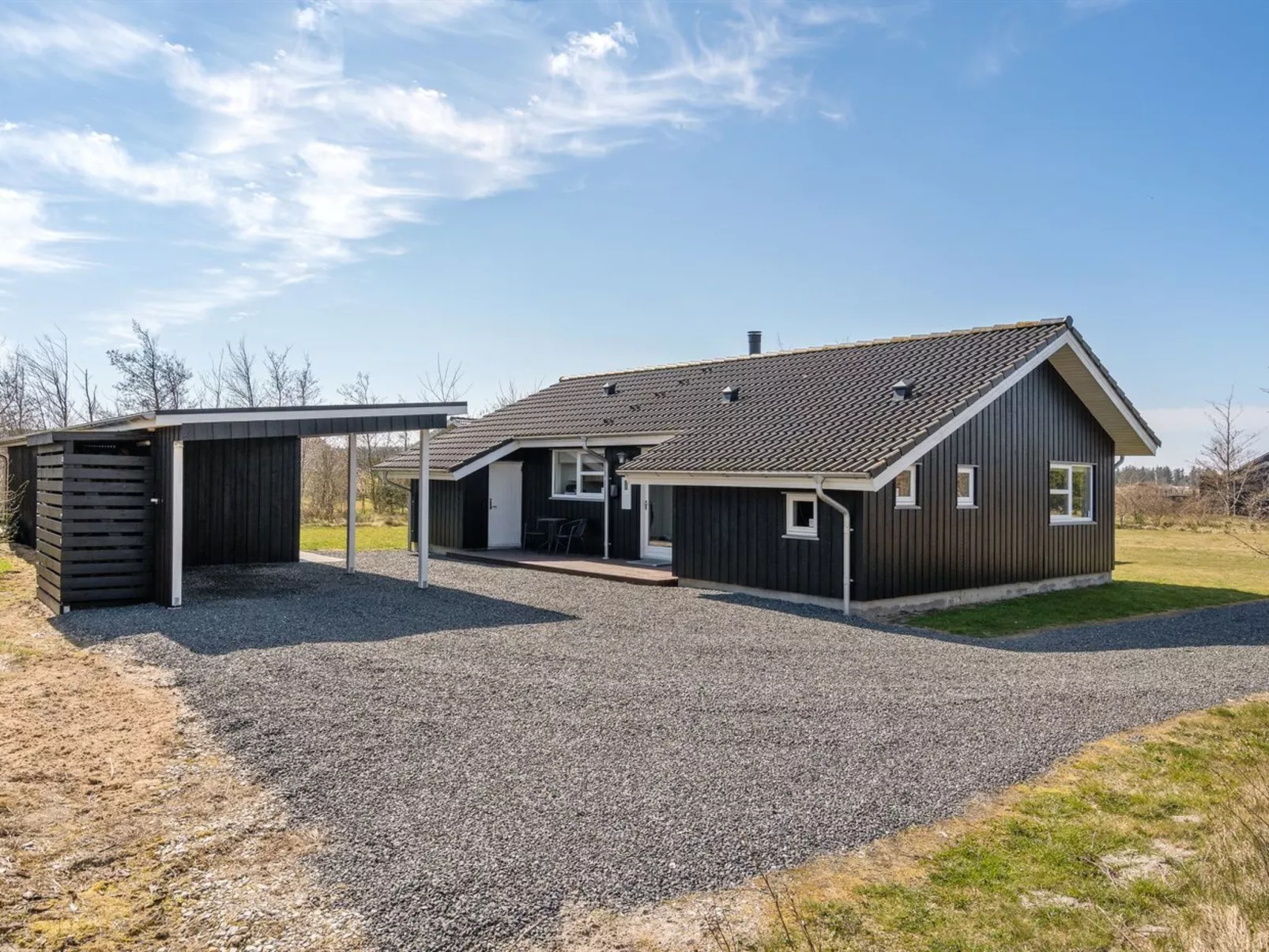 "Dorithea" - 3.5km from the sea-Buiten