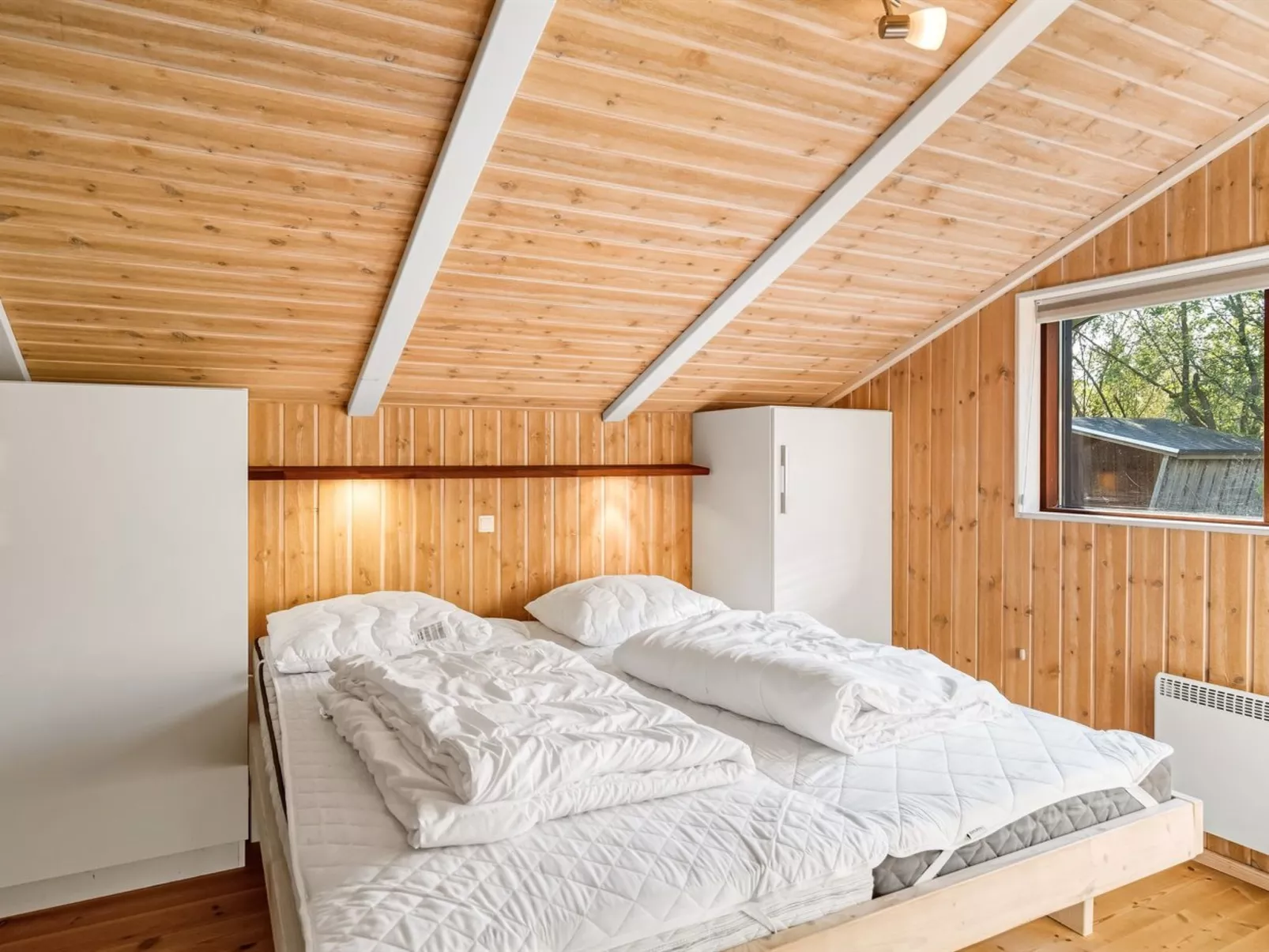 "Emeli" - 1.3km from the sea-Binnen