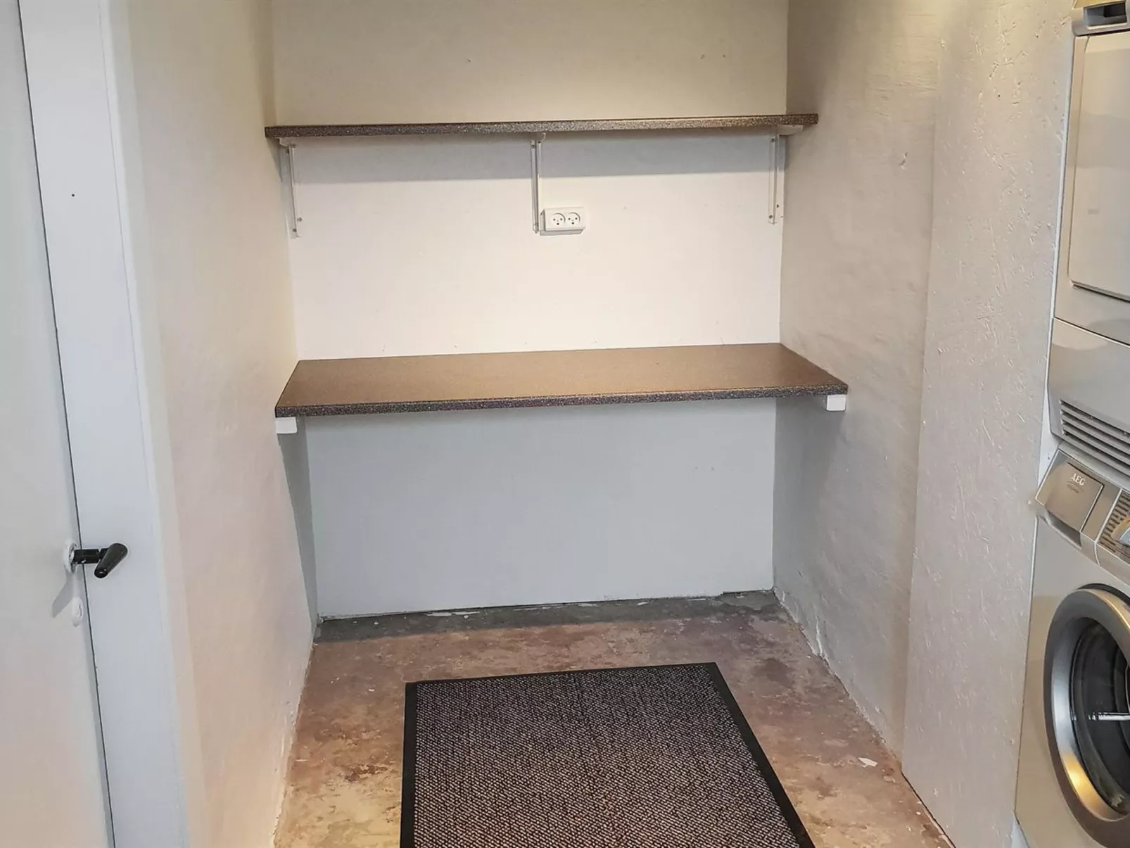 "Teodosij" - 1.1km from the sea-Binnen