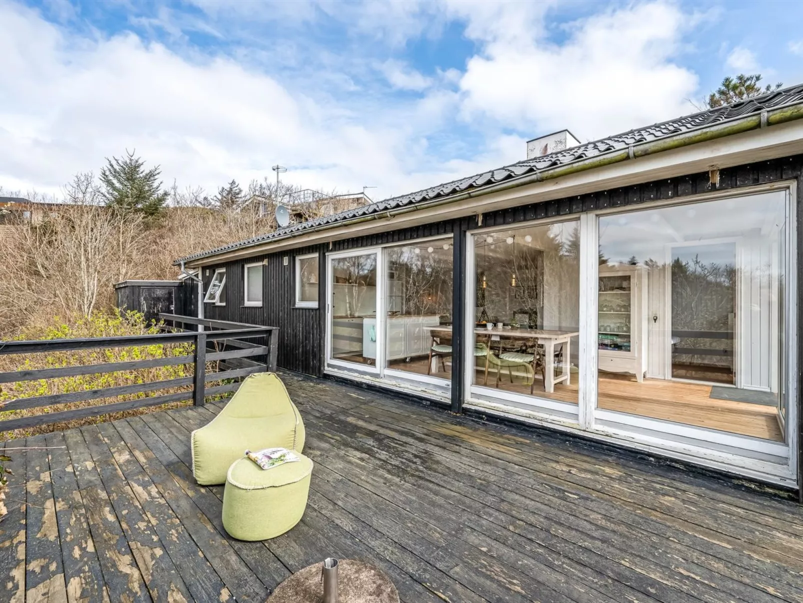 "Heera" - 100m to the fjord-Buiten