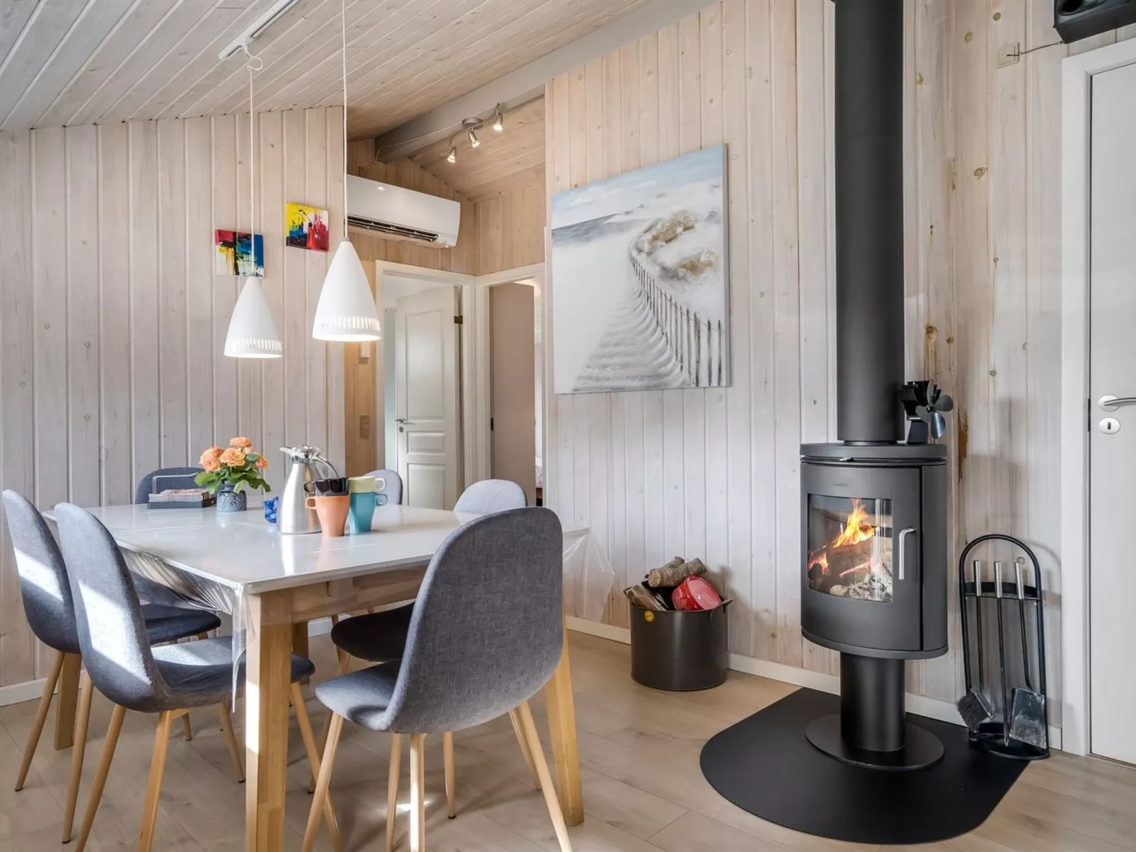 "Richardine" - 850m from the sea-Binnen