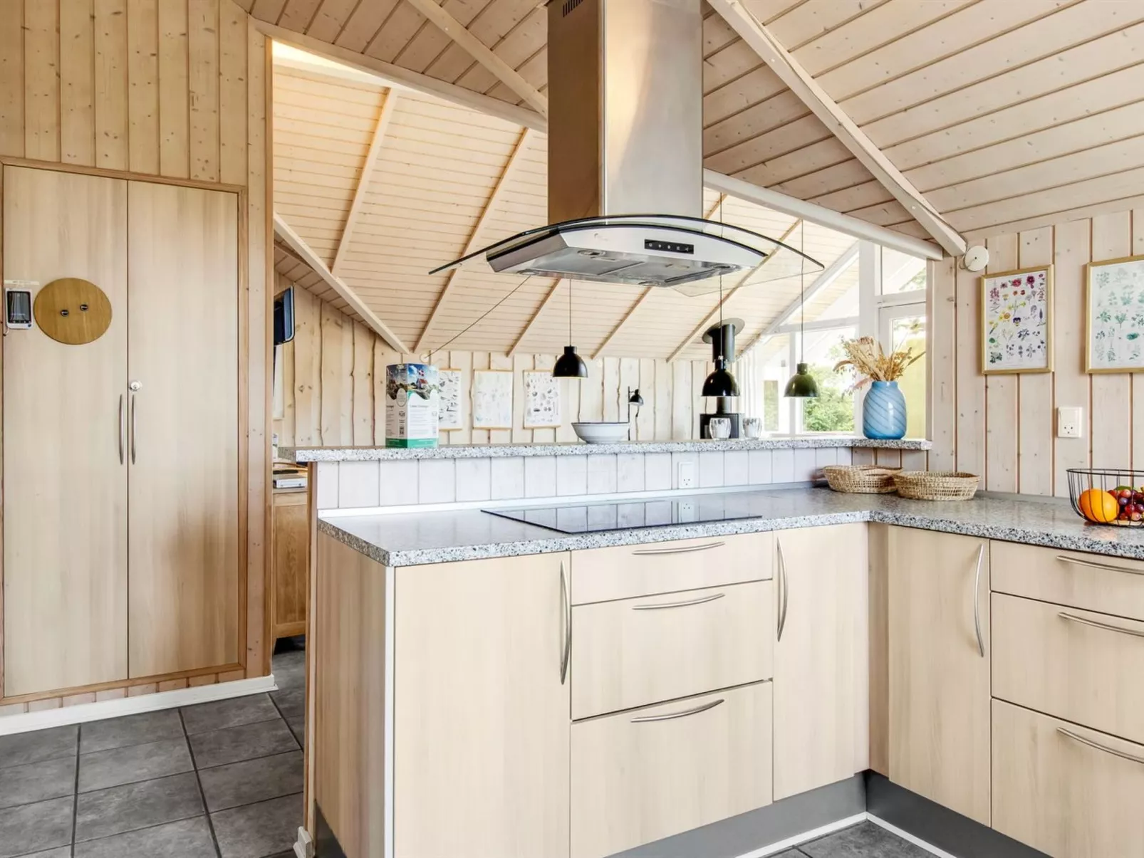 "Svenny" - 800m from the sea-Binnen