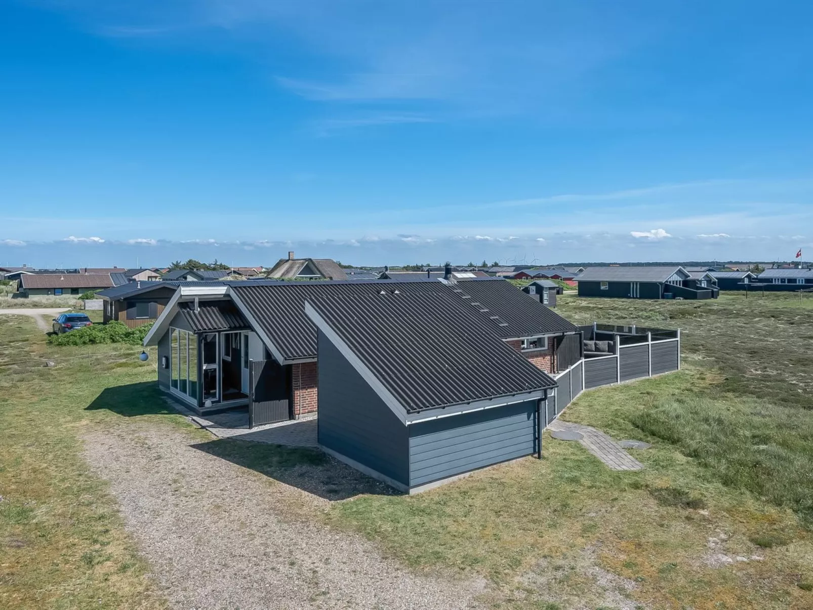 "Henning" -  from the sea-Buiten