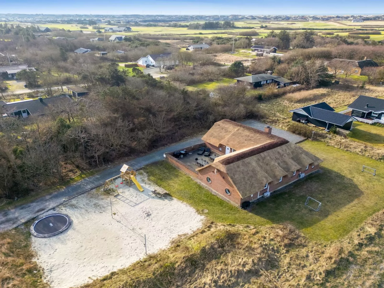 "Lemmikki" - 1.5km from the sea-Buiten