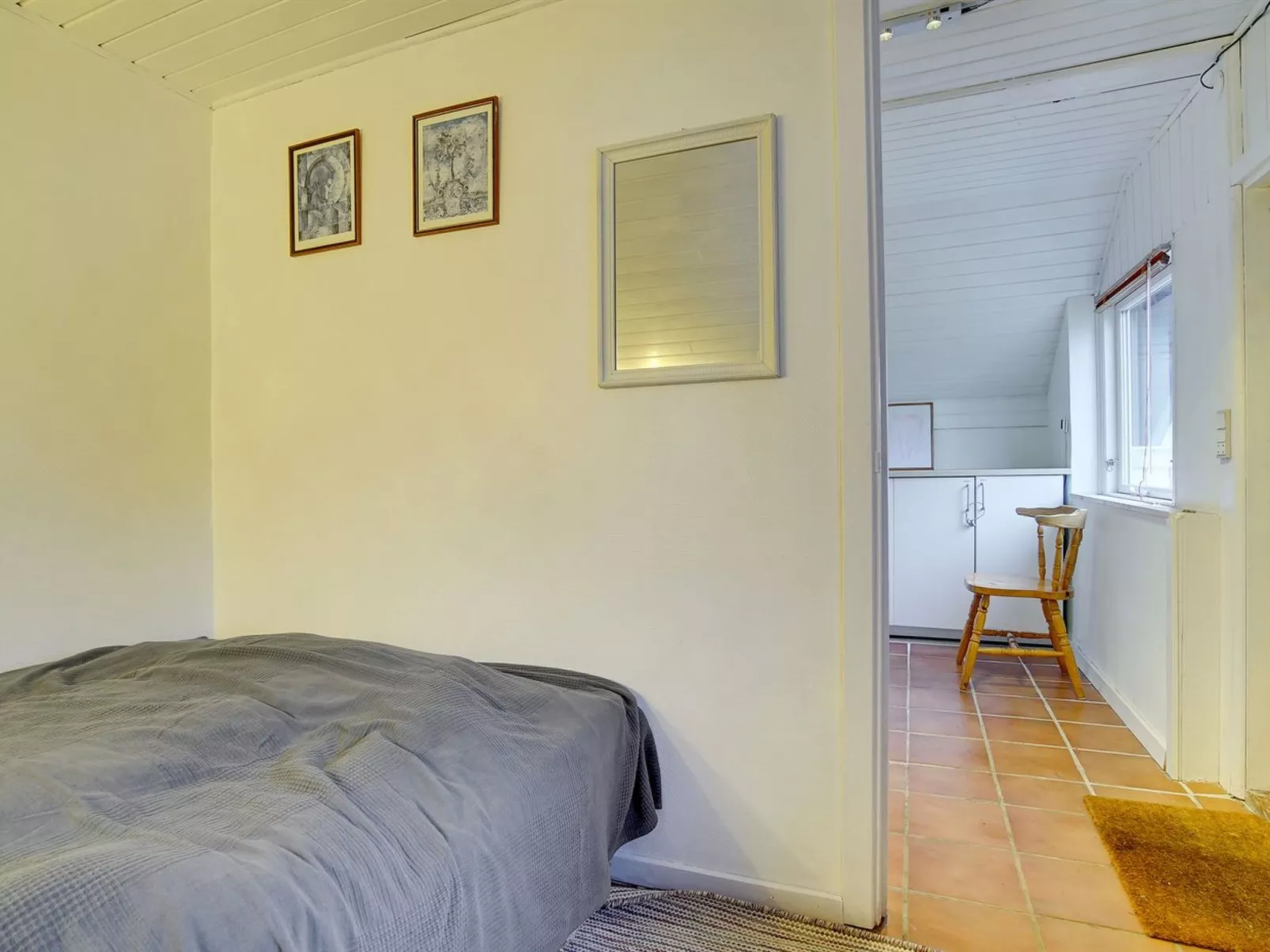 "Arnfin" - 160m from the sea-Binnen