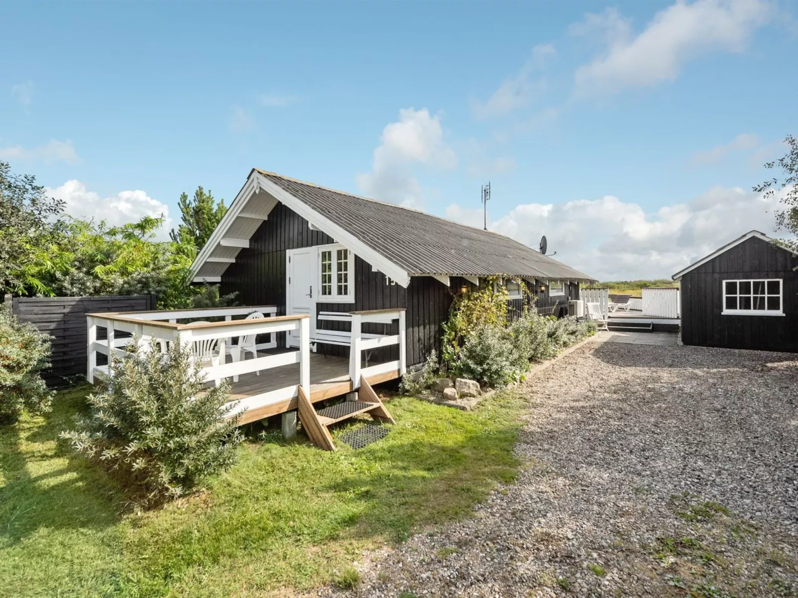 "Kylli" - 600m from the sea-Buiten