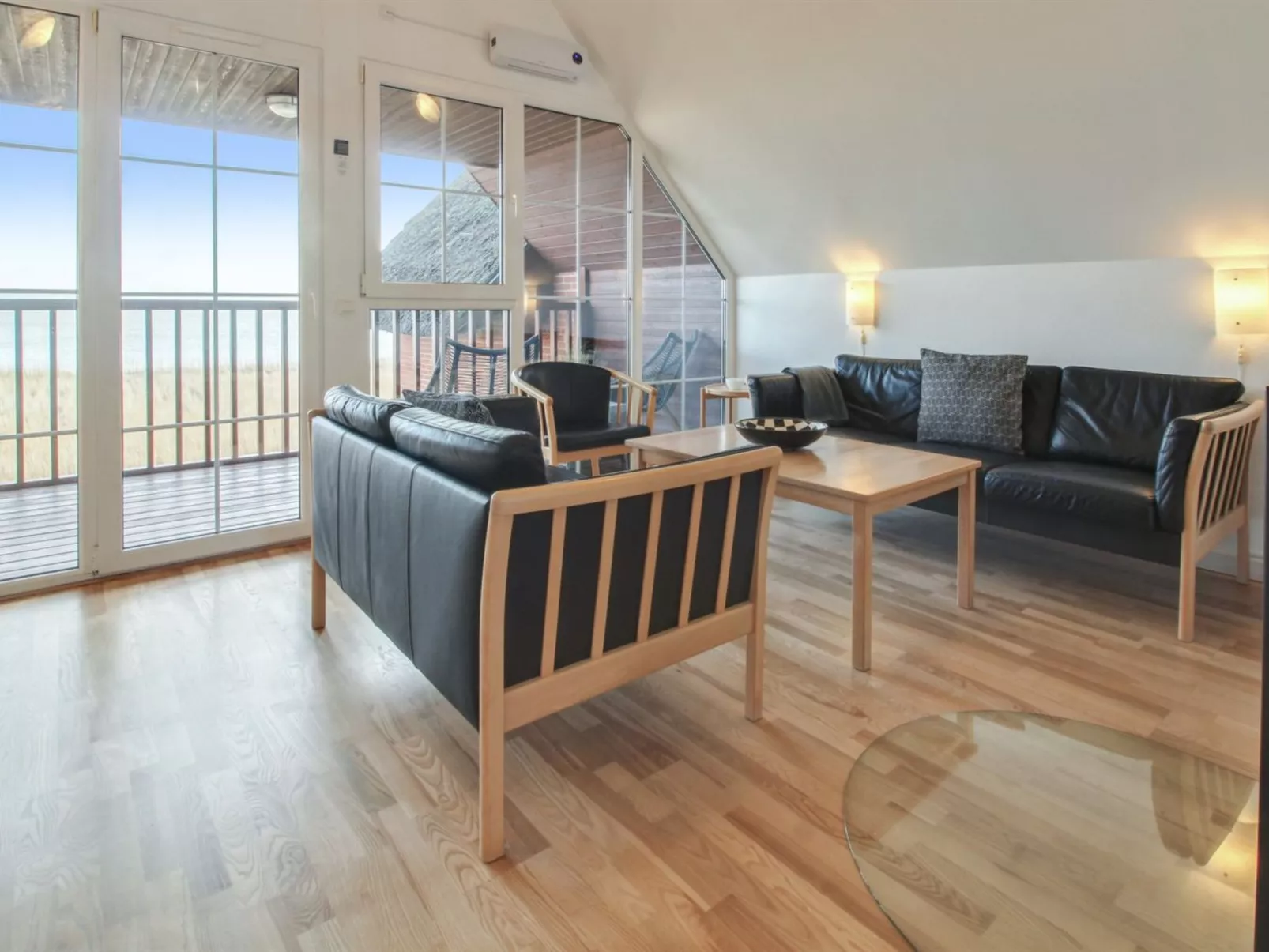 "Deljan" - 3.5km from the sea-Binnen