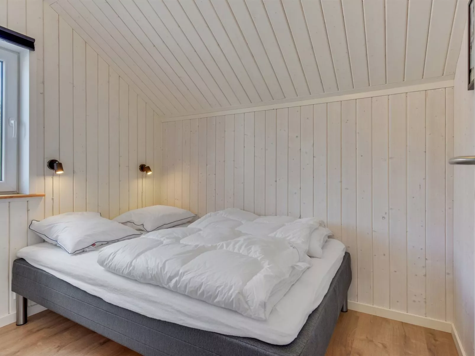 "Aleide" - 29km from the sea-Binnen