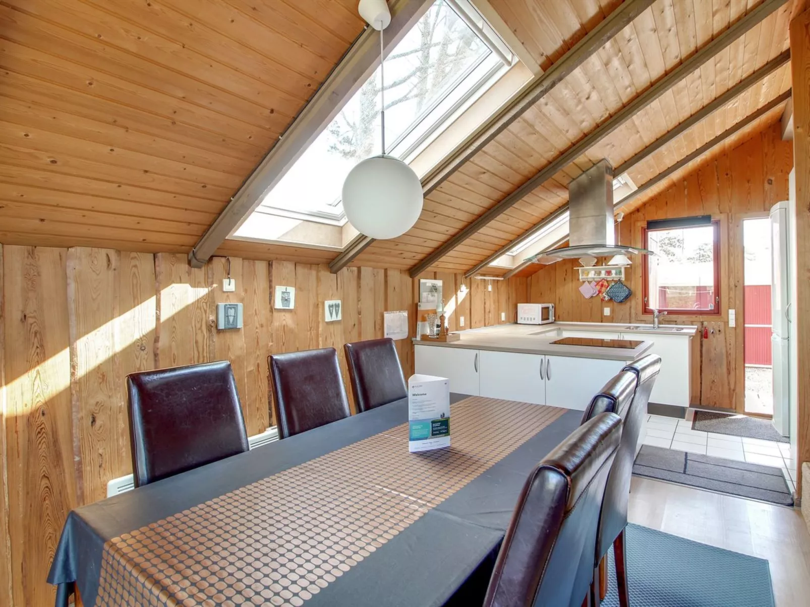 "Frandsine" - 800m from the sea-Binnen