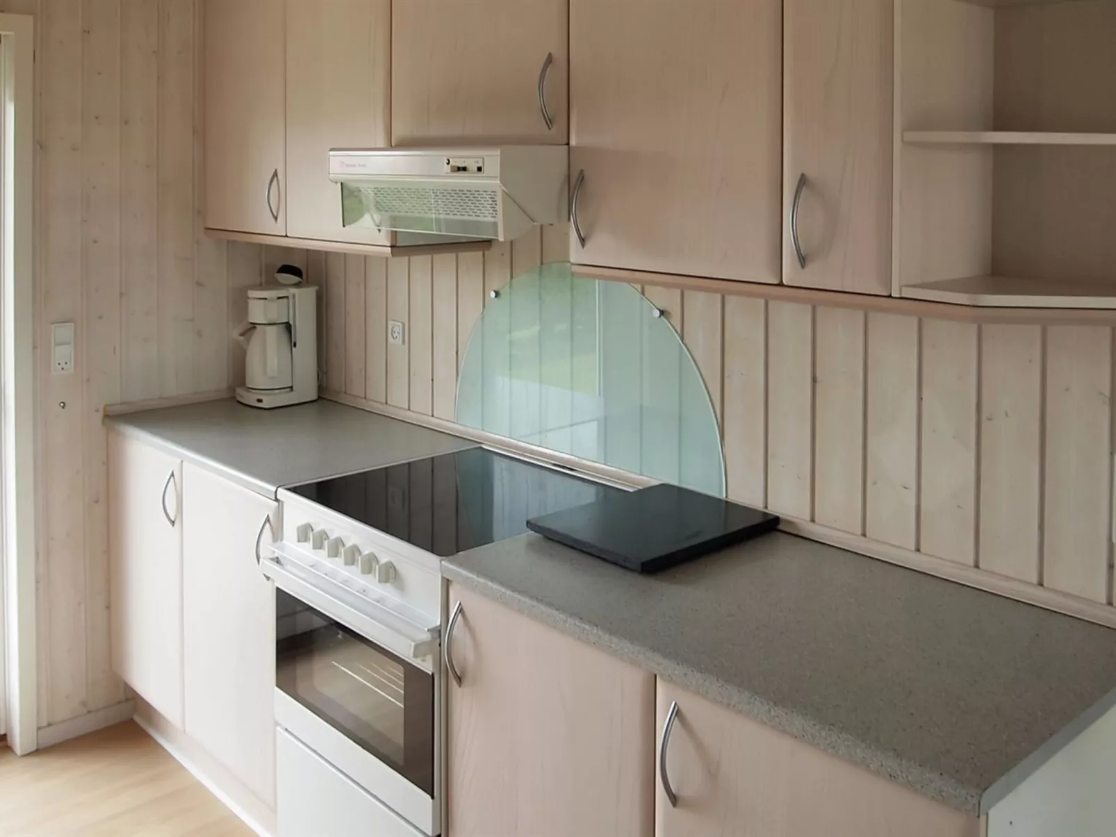 "Stenkil" - 250m from the sea-Binnen