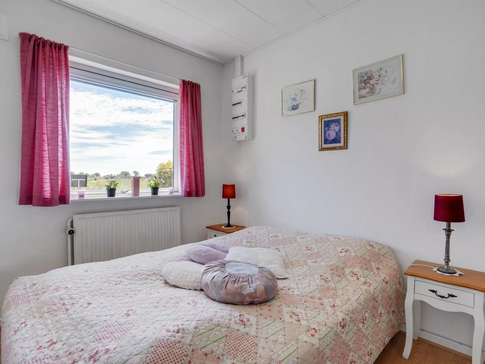 "Slavjanka" - 2km from the sea-Binnen