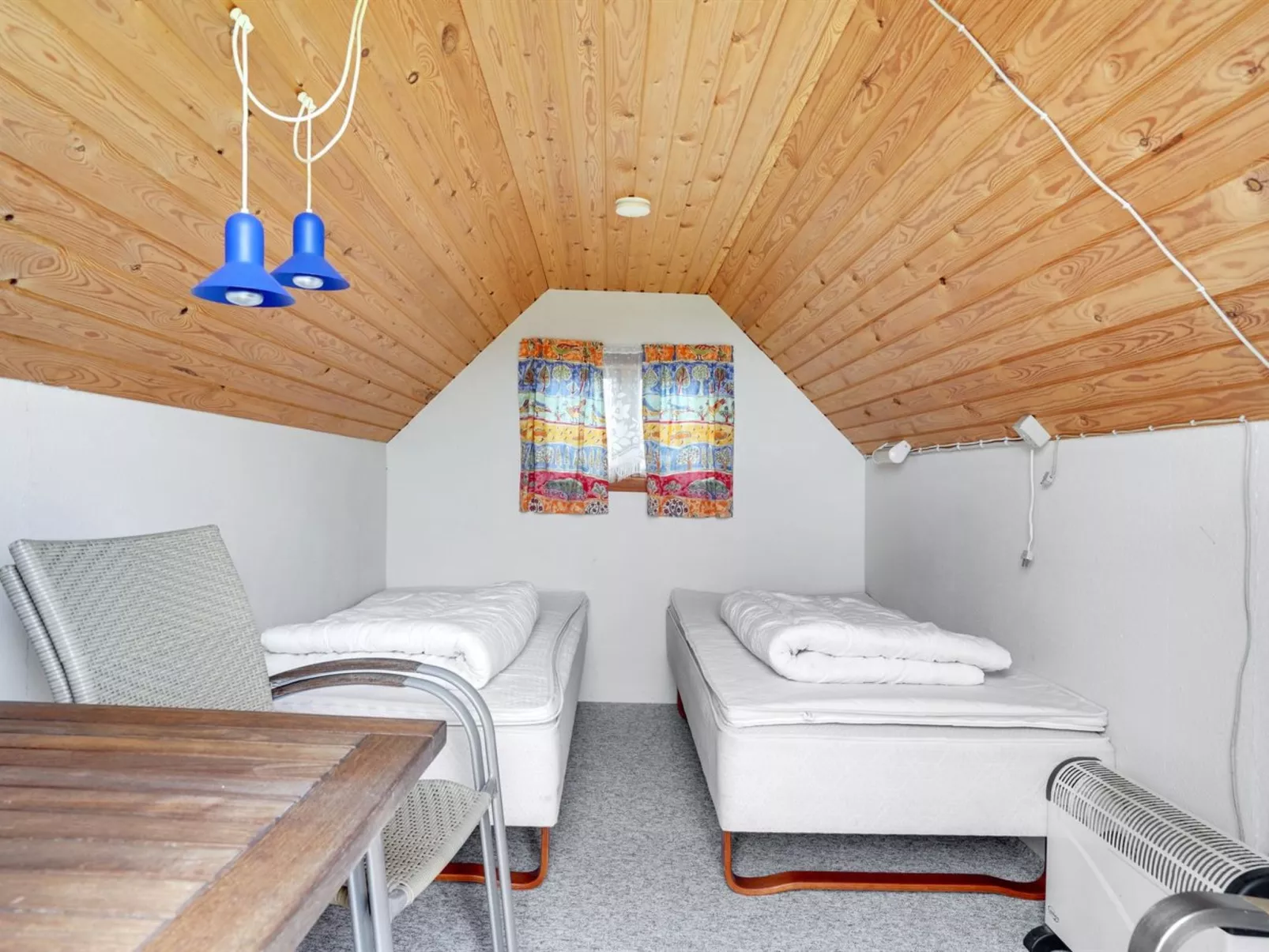 "Leocadia" - 150m to the fjord-Binnen