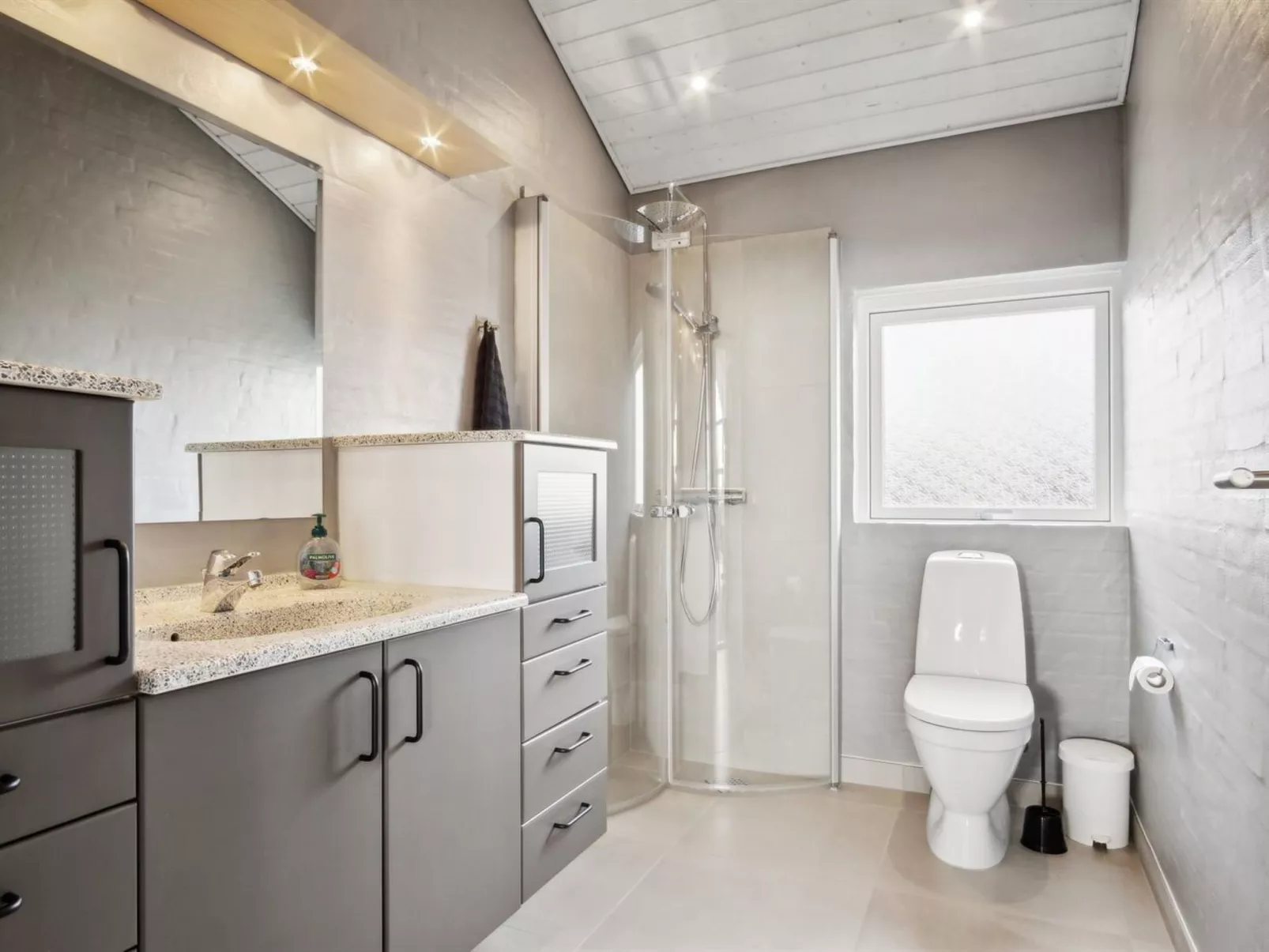 "Sylvana" - 400m from the sea-Binnen