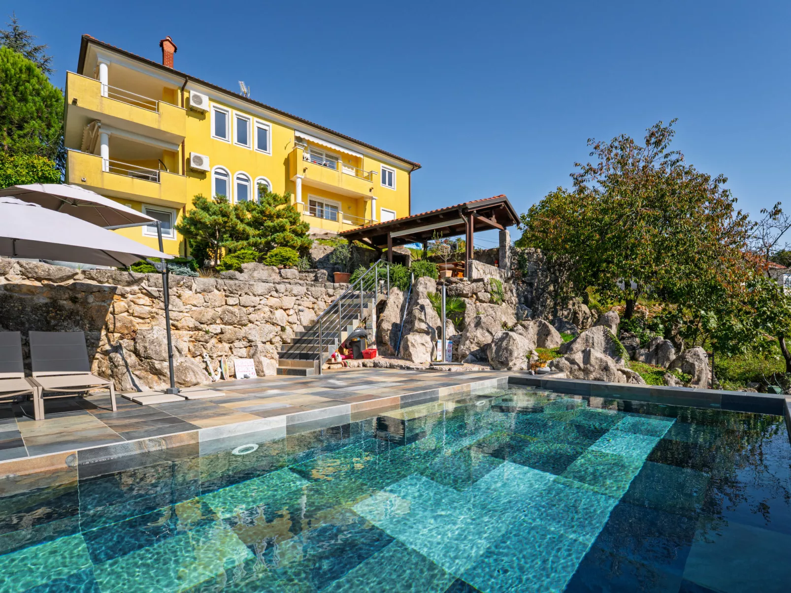 Kvarner house-Buiten