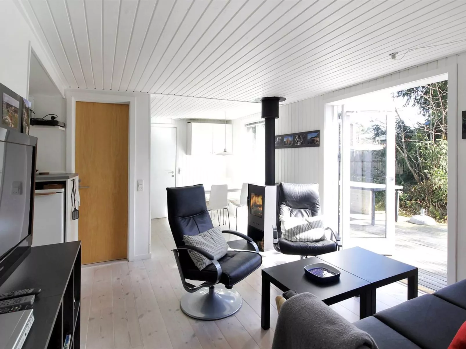 "Evert" - 250m from the sea-Binnen